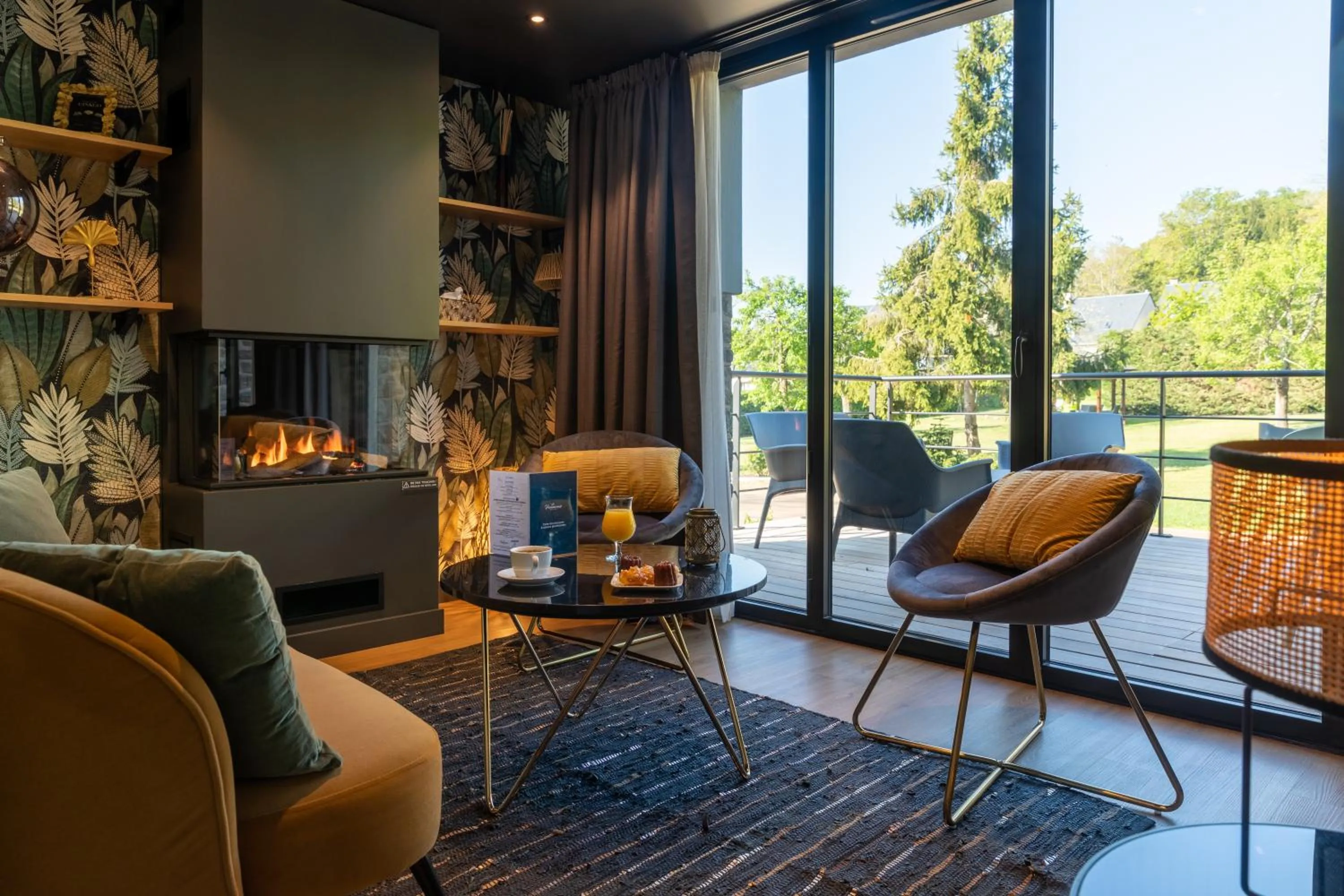 Seating area in Hotel De La Pommeraie