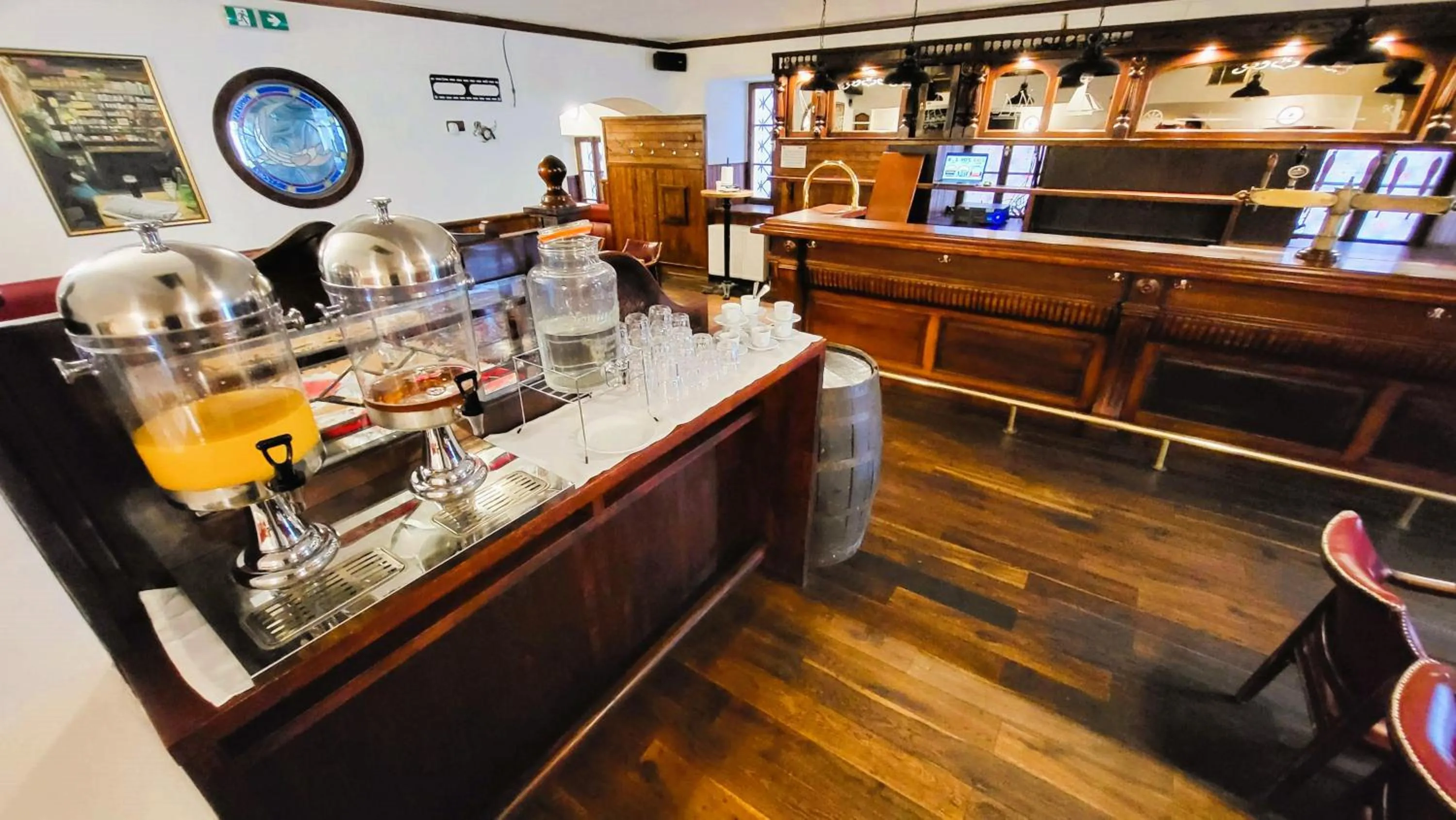 Breakfast in Hotel Nelly Kellys