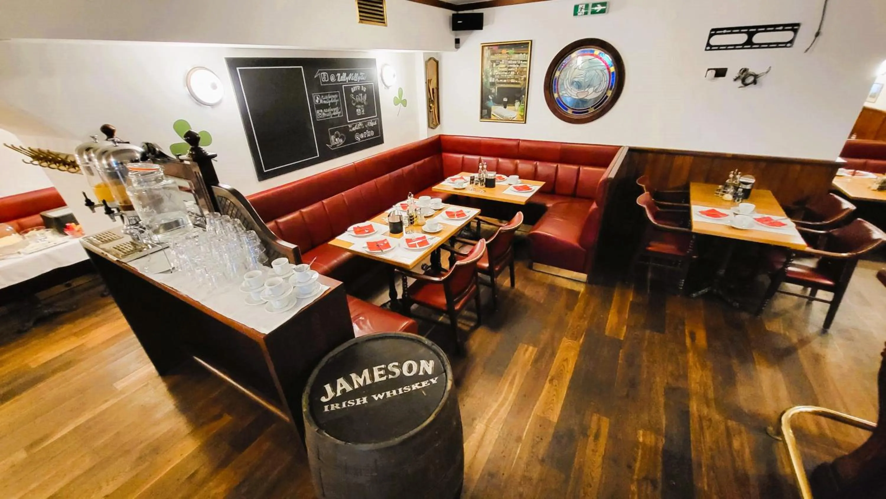 Breakfast in Hotel Nelly Kellys