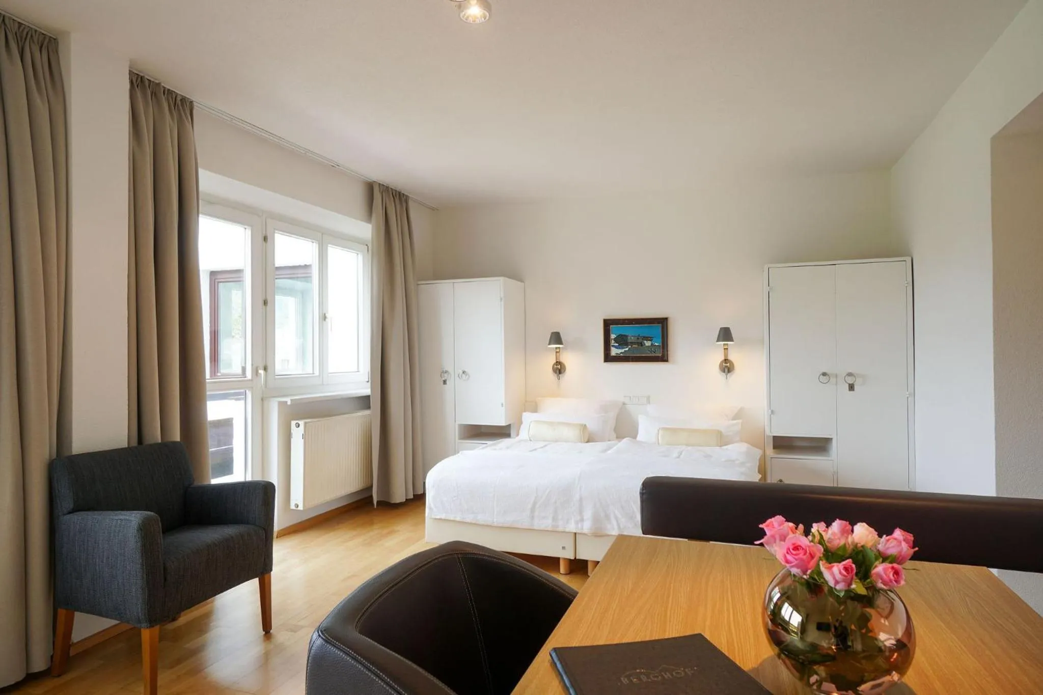 Property building, Bed in Hotel Berghof