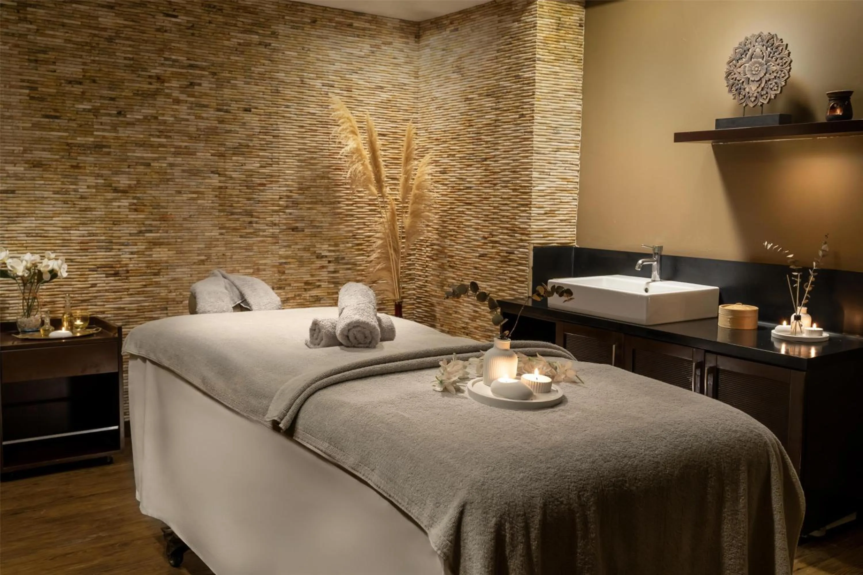 Spa and wellness centre/facilities, Bed in Radisson Blu Resort & Spa Cesme
