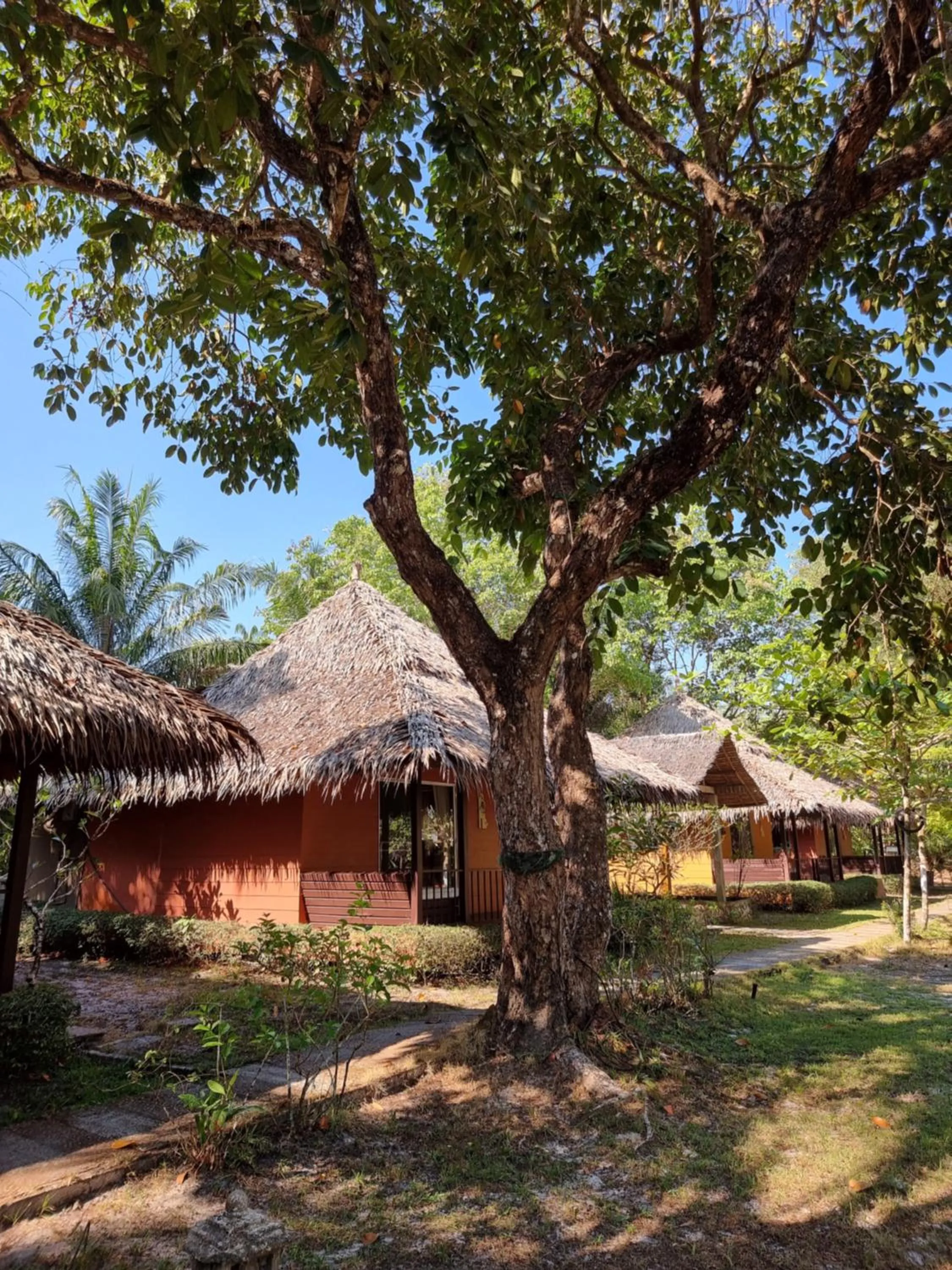 Phayam Cottage Resort