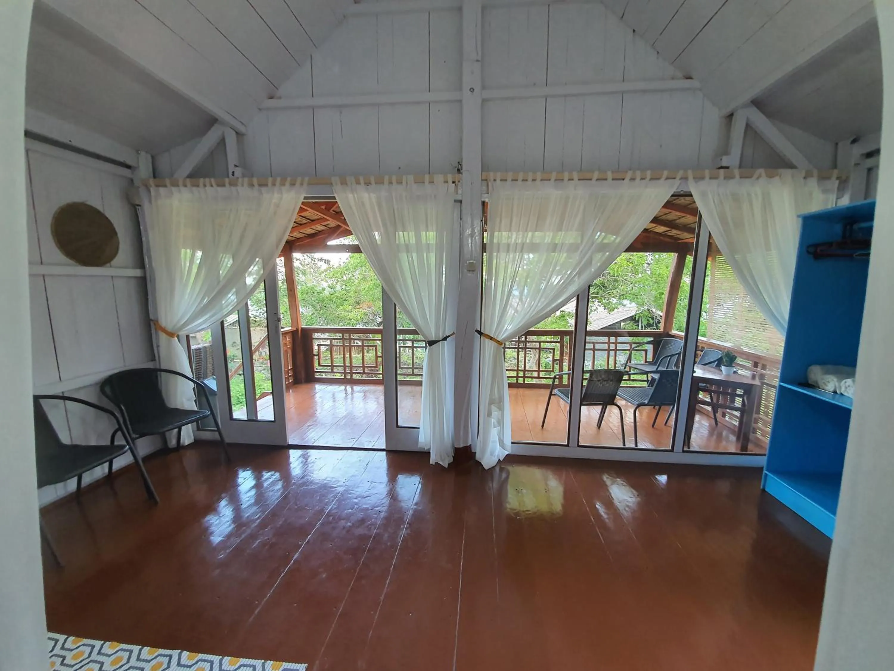 Balcony/Terrace in Scuba Republic Beach Bungalows