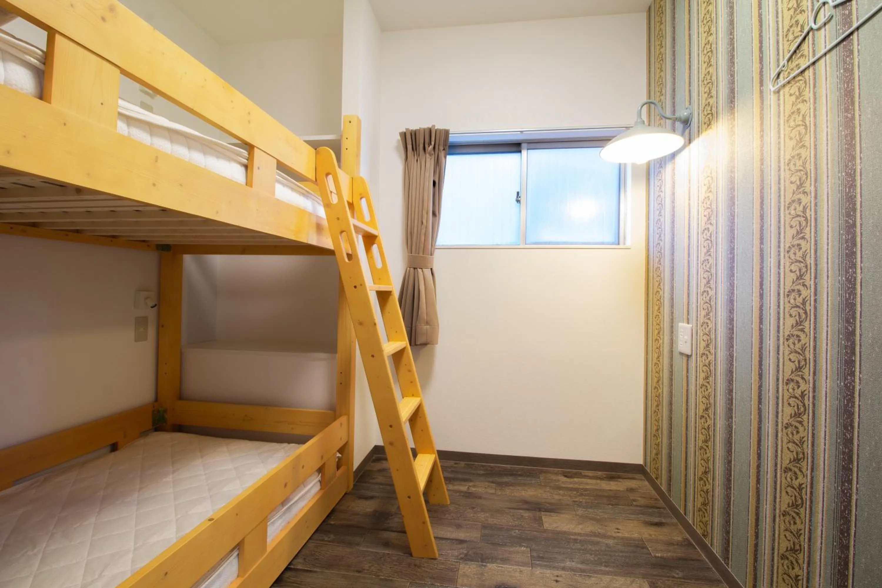 bunk bed, Bed in Trip &amp; Sleep Hostel