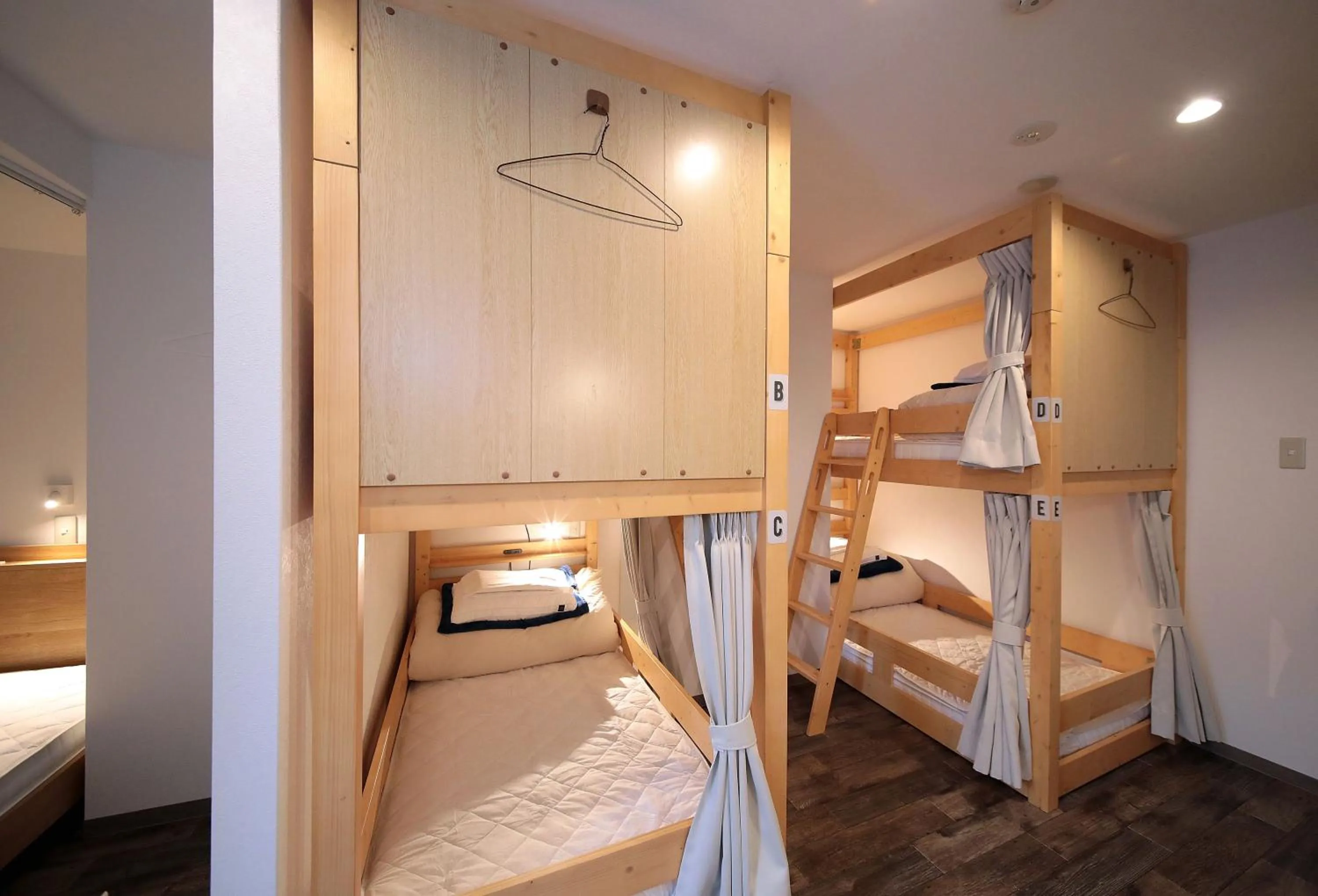 bunk bed, Bed in Trip &amp; Sleep Hostel