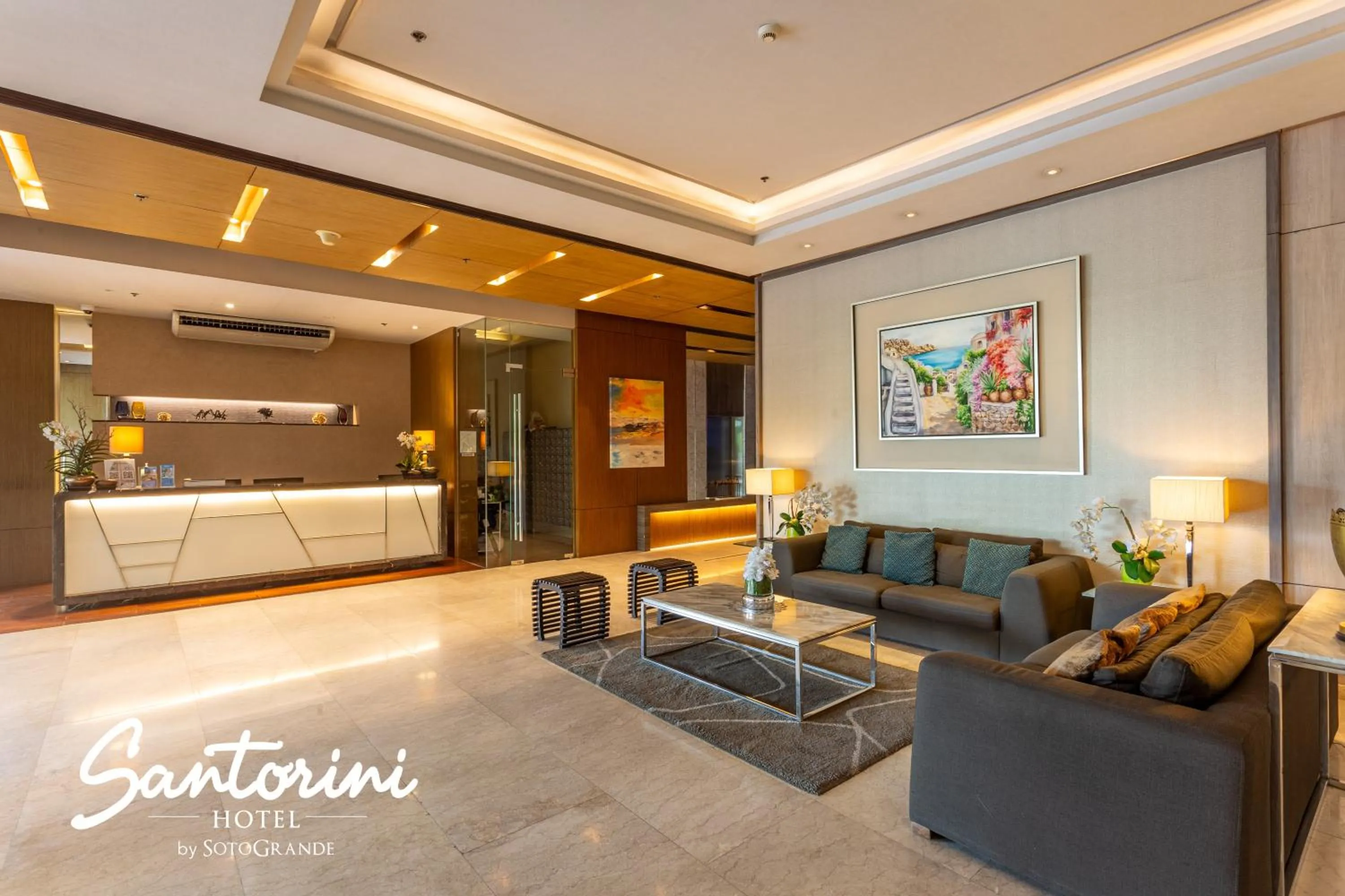 Lobby or reception in Santorini Hotel