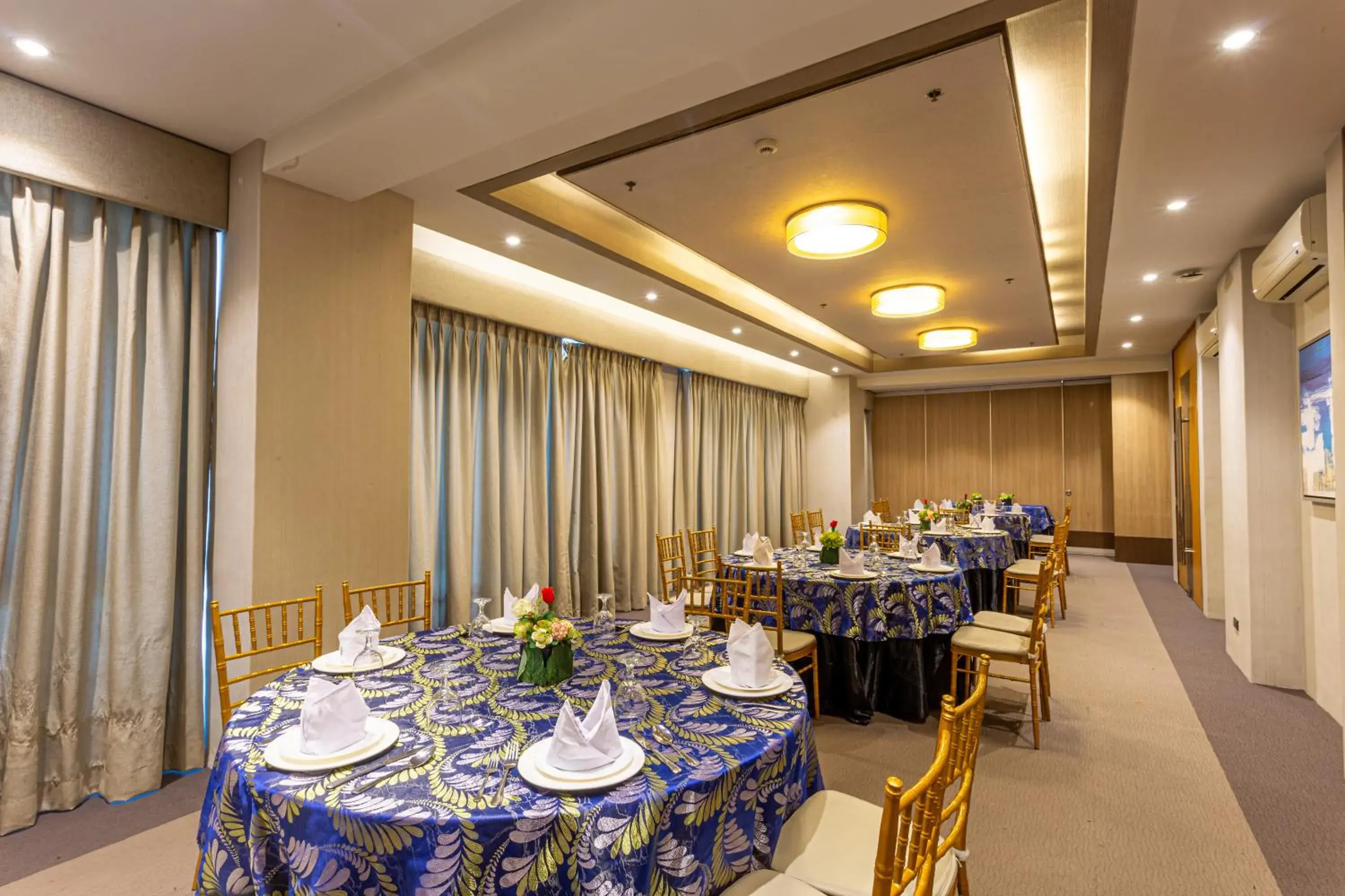 Meeting/conference room in Santorini Hotel Meeting/conference room in Santorini Hotel