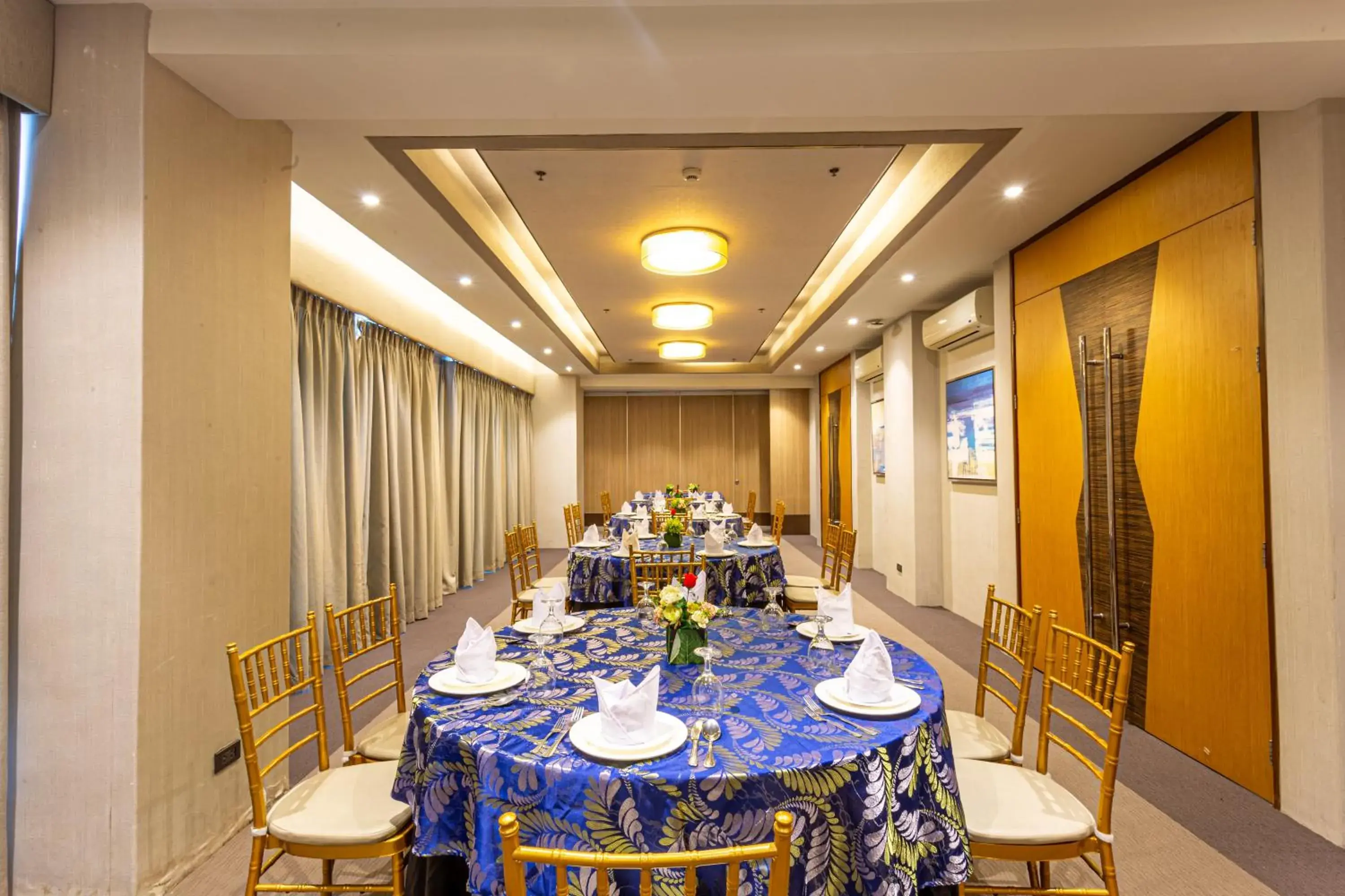 Meeting/conference room in Santorini Hotel Meeting/conference room in Santorini Hotel