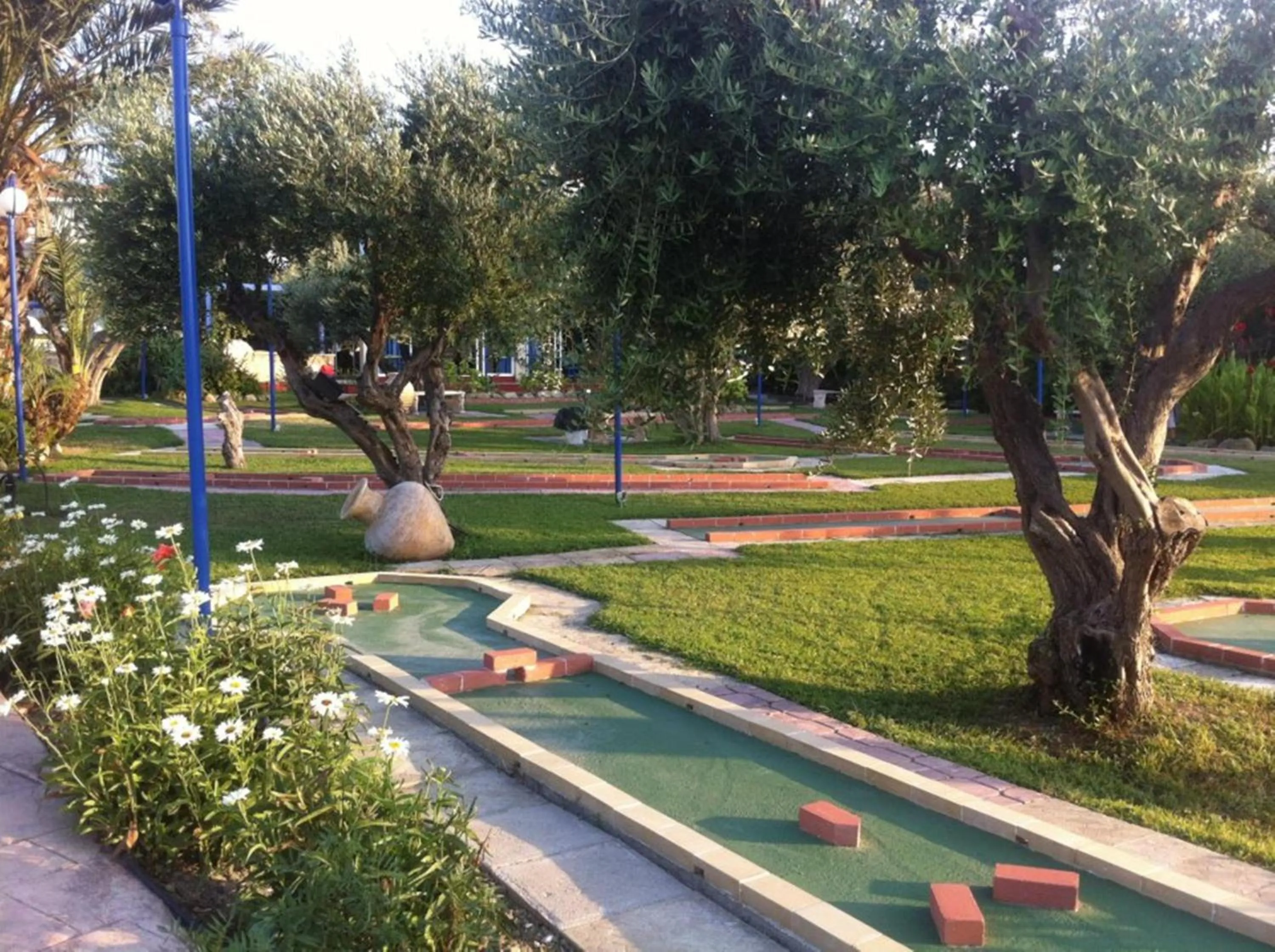 Minigolf in Filoxenia Apartments & Studios