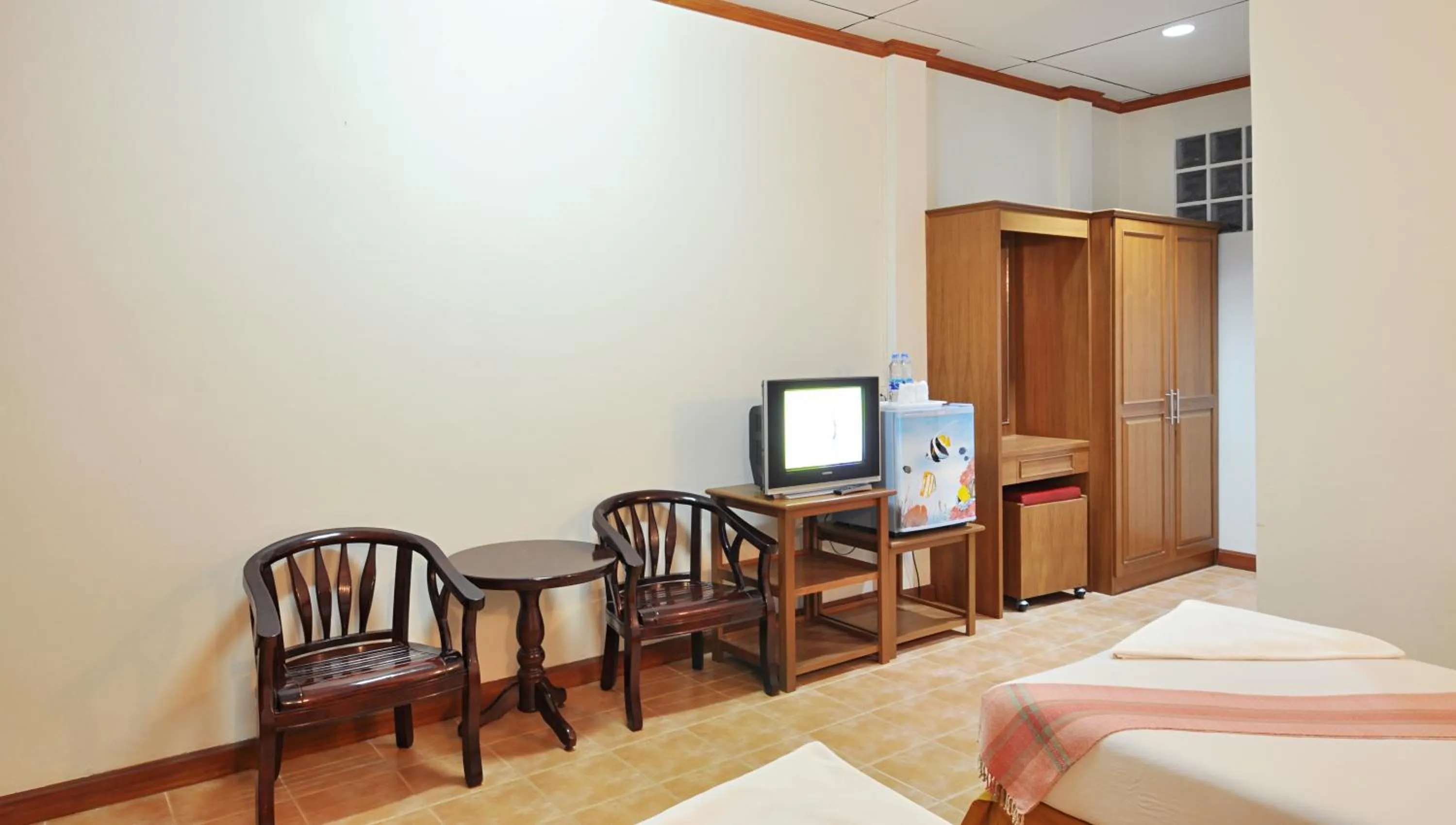 Bed in Mira Mare Resort Koh Samui