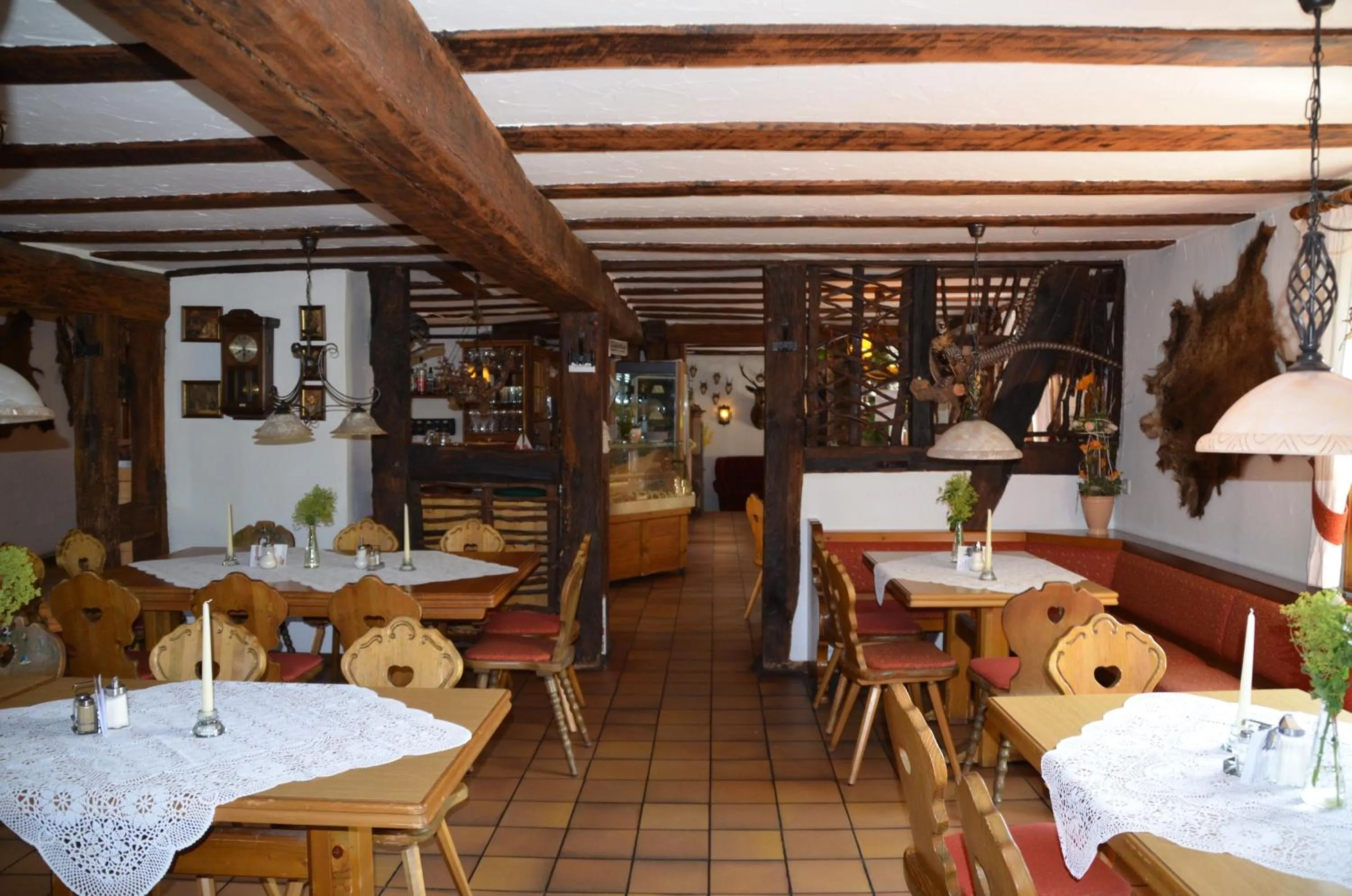 Restaurant/places to eat in Jagdhof Klein Heilig Kreuz