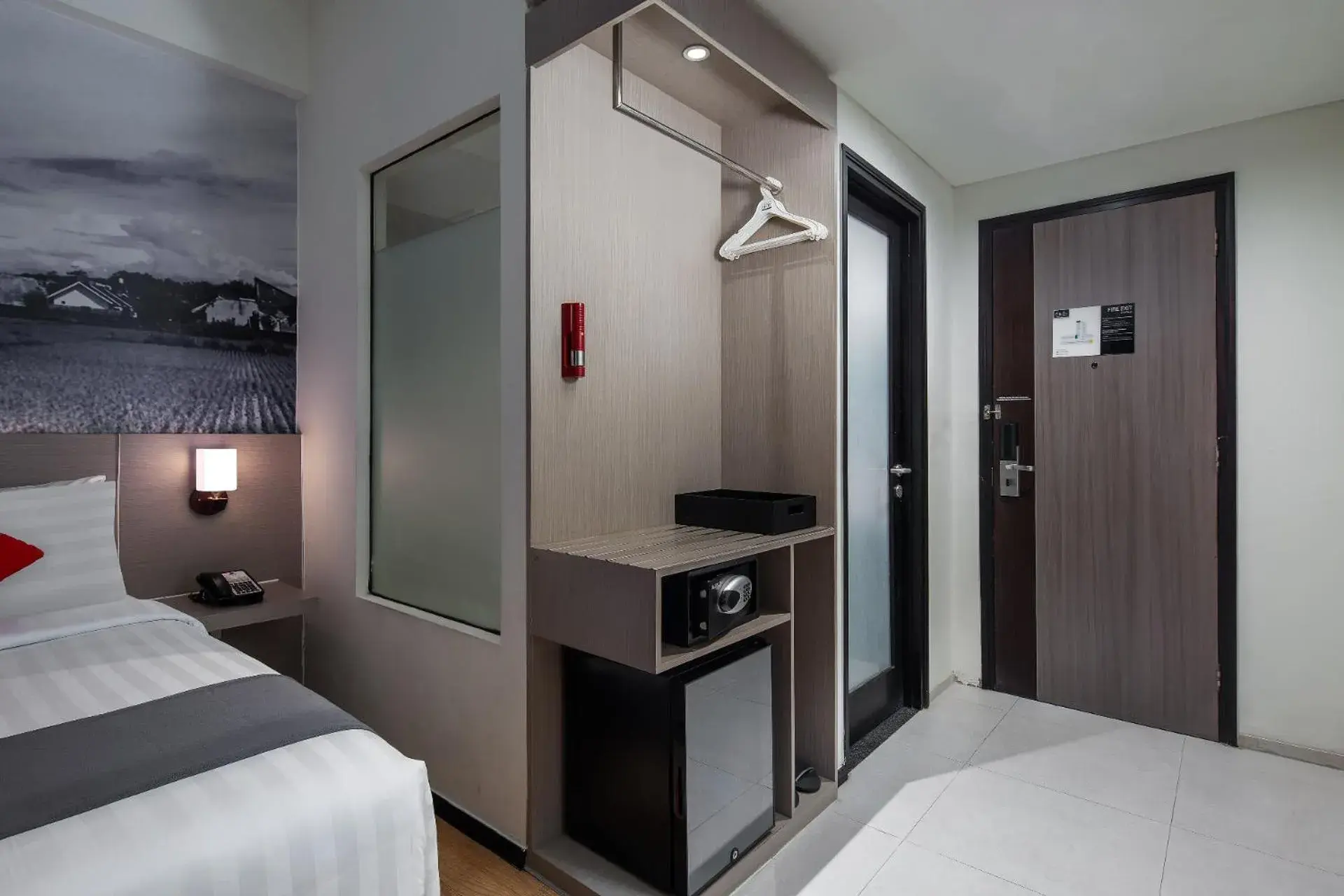 Bed in NEO+Waru-Sidoarjo by ASTON Bed in NEO+Waru-Sidoarjo by ASTON