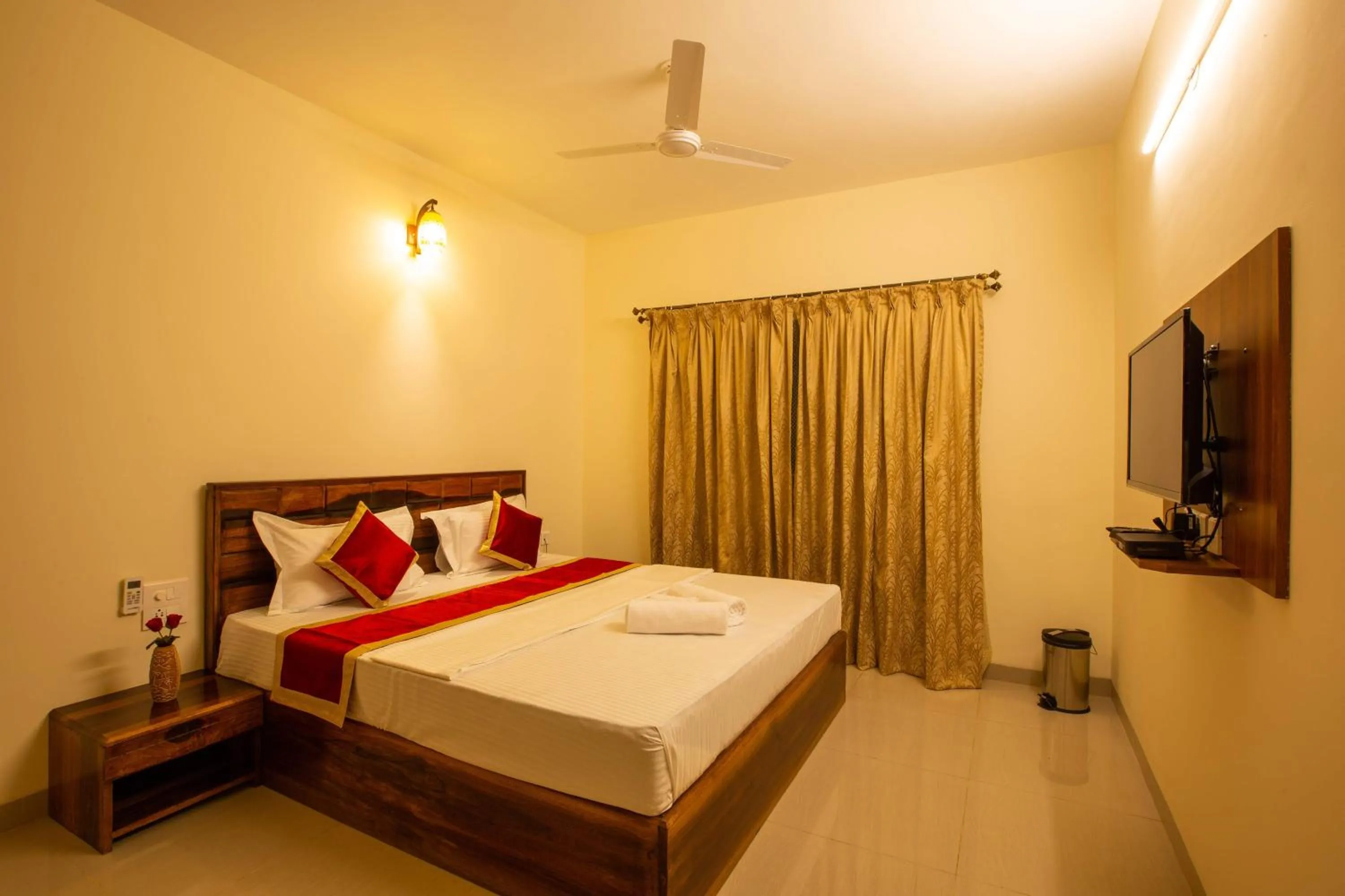 Bedroom, Bed in Tridiva Morjim 150 Meters to Morjim Beach