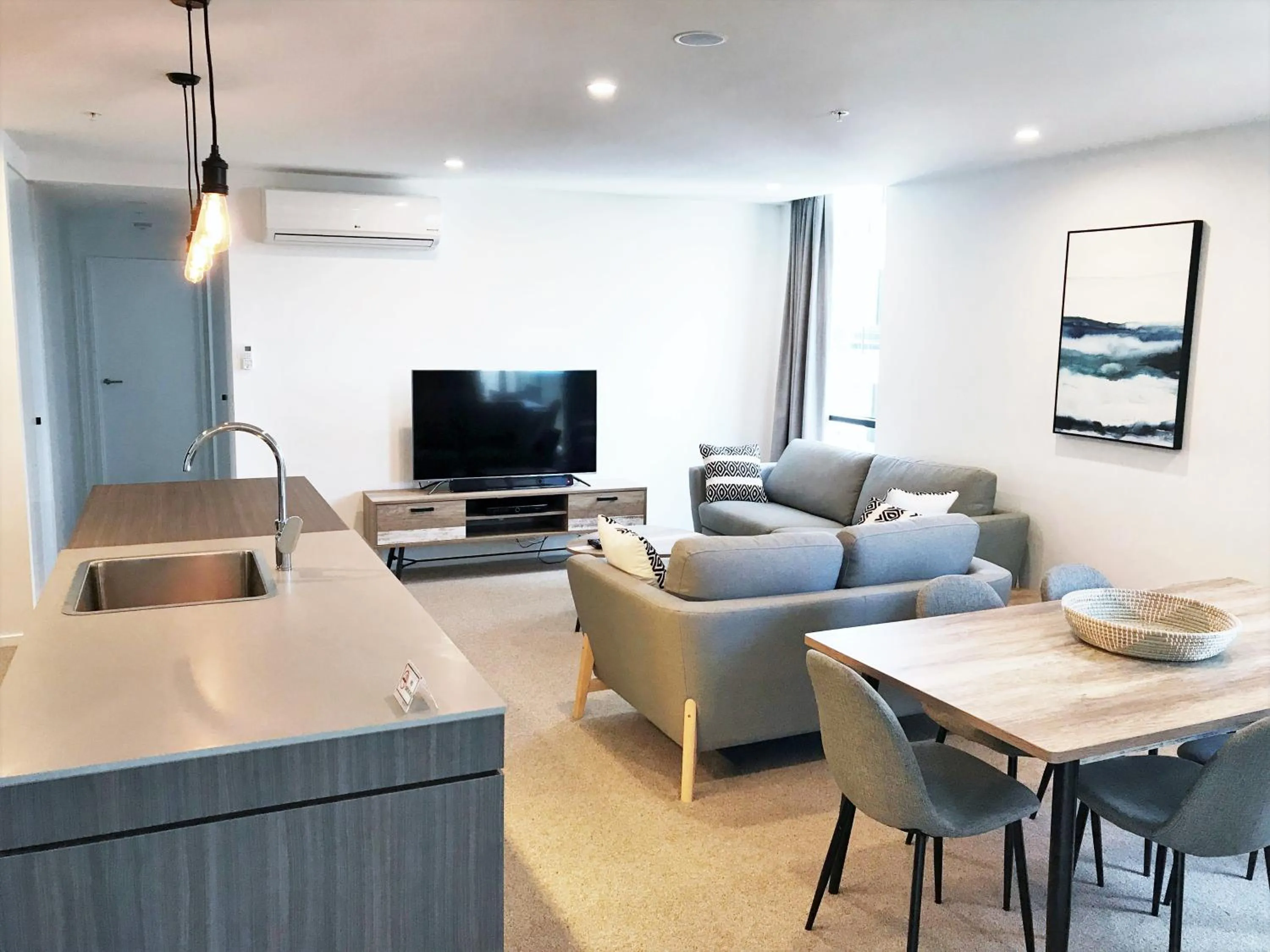 Qube Broadbeach