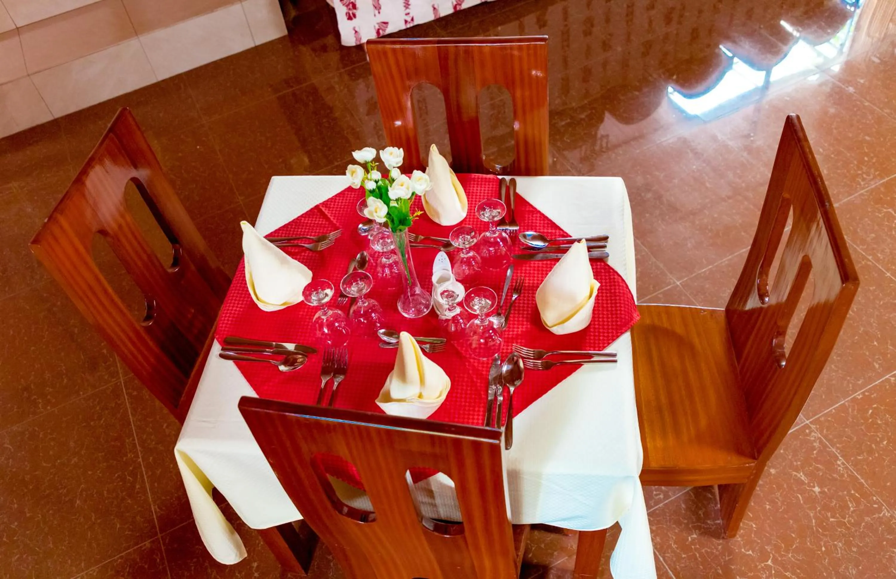 B.Maurice Guest House