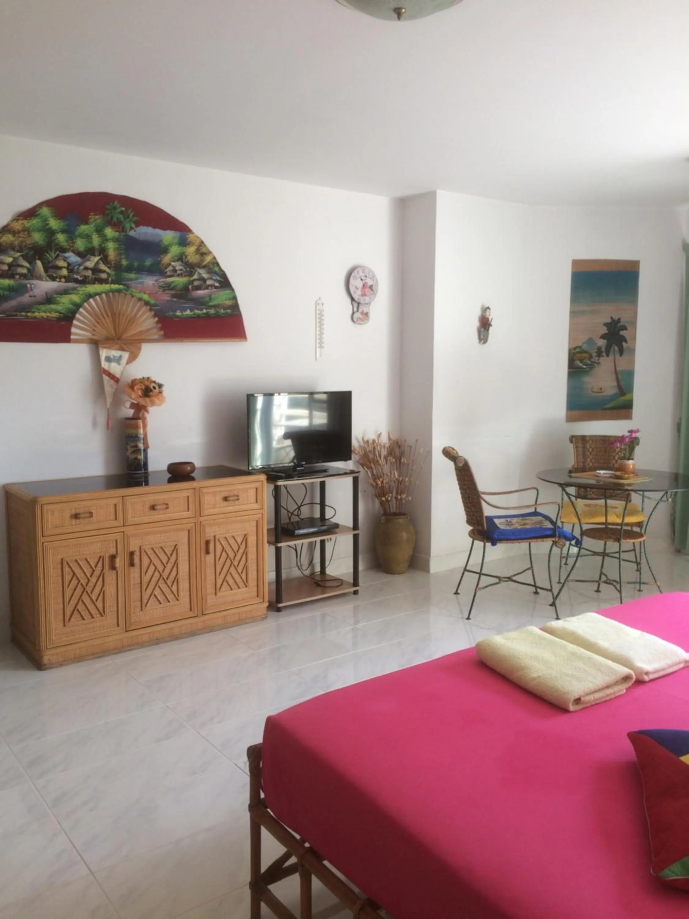 Photo of the whole room in B&B view talay 1 jomtien pattaya