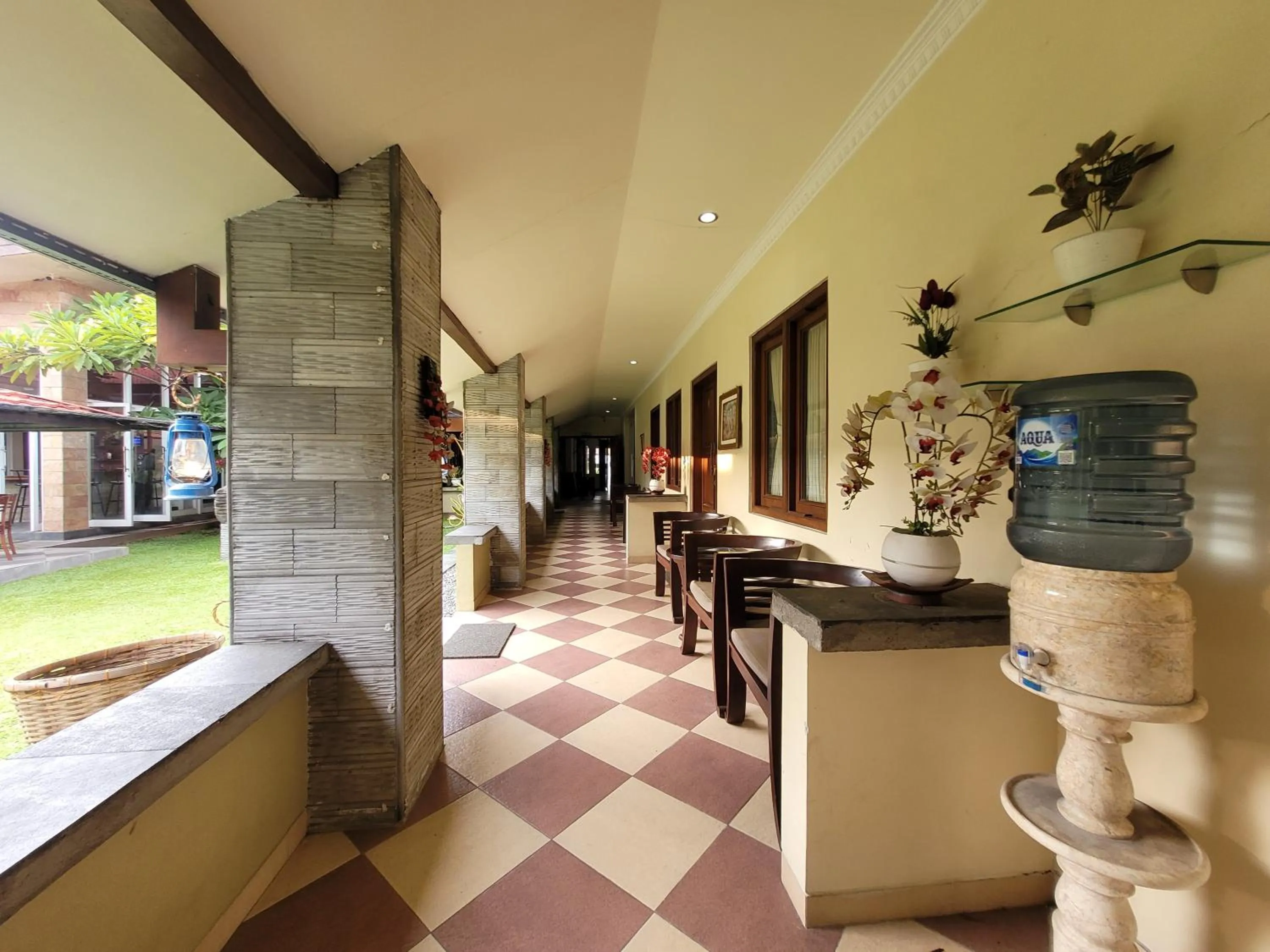 Ndalem Katong Guest House Ponorogo