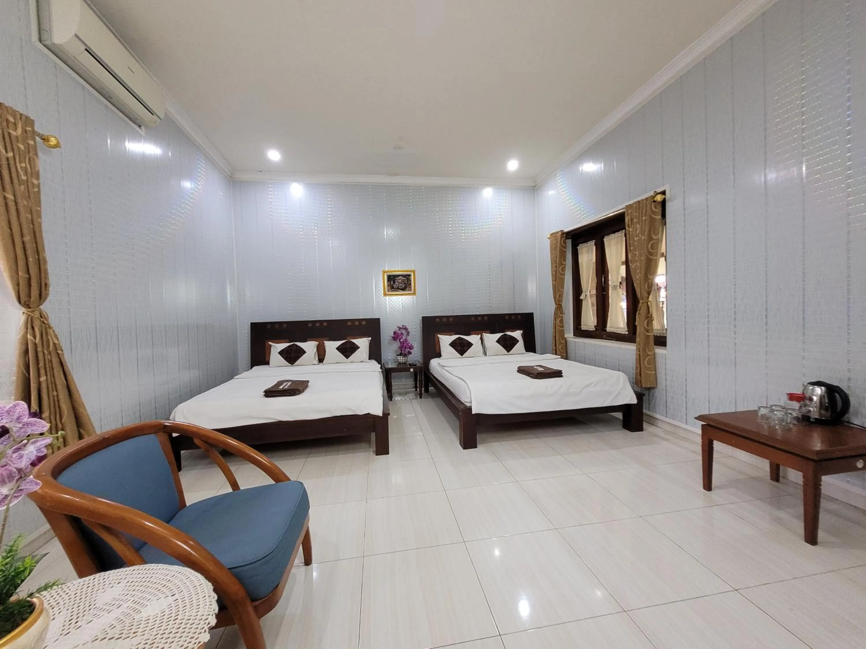 Ndalem Katong Guest House Ponorogo