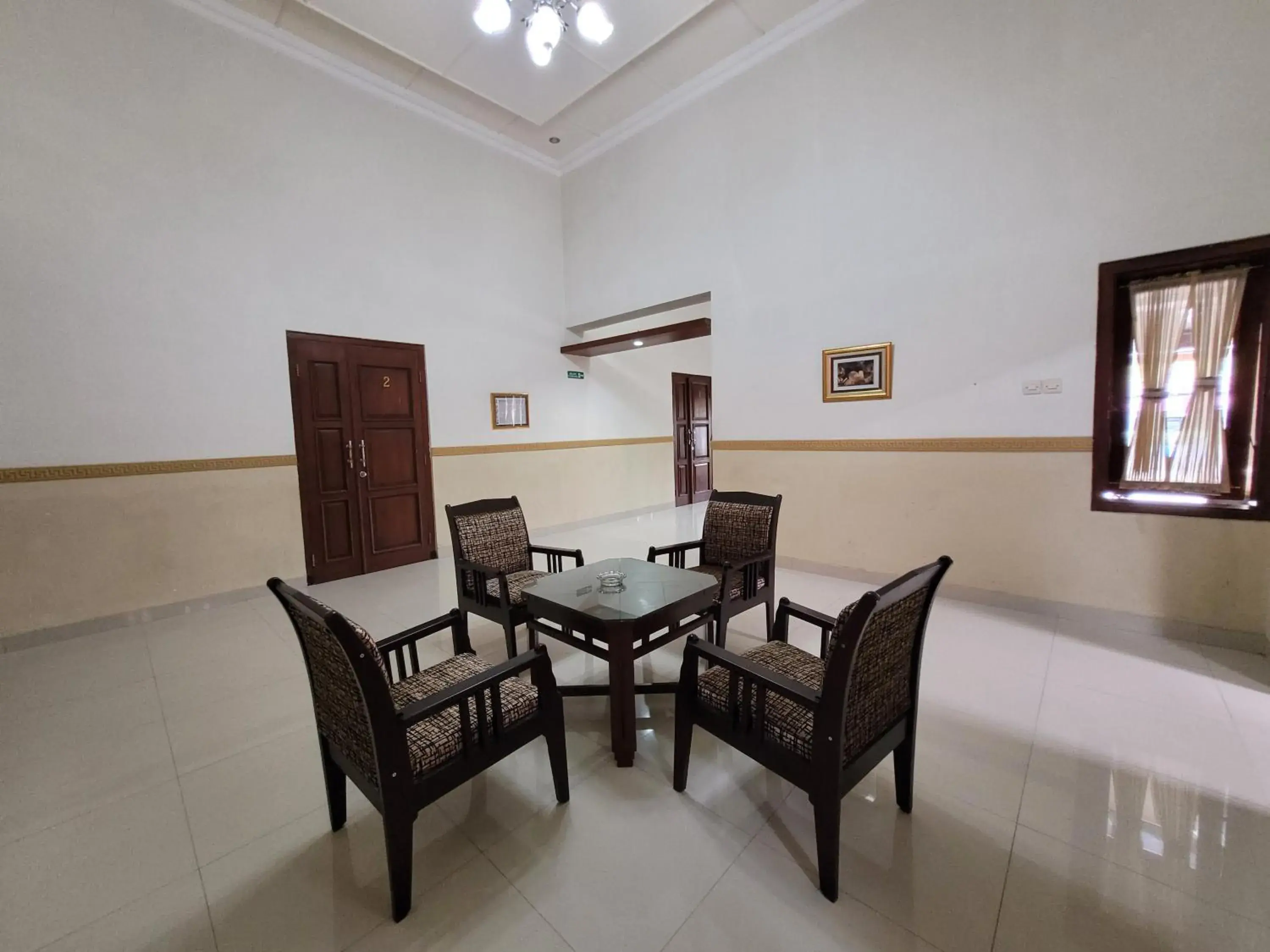 Living room in Ndalem Katong Guest House Ponorogo Living room in Ndalem Katong Guest House Ponorogo