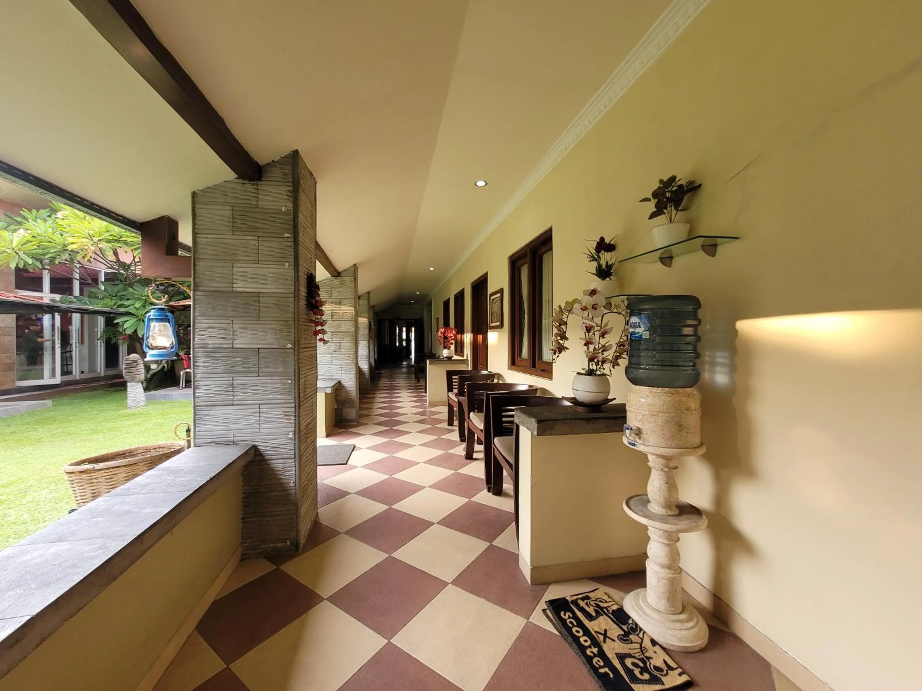 Ndalem Katong Guest House Ponorogo