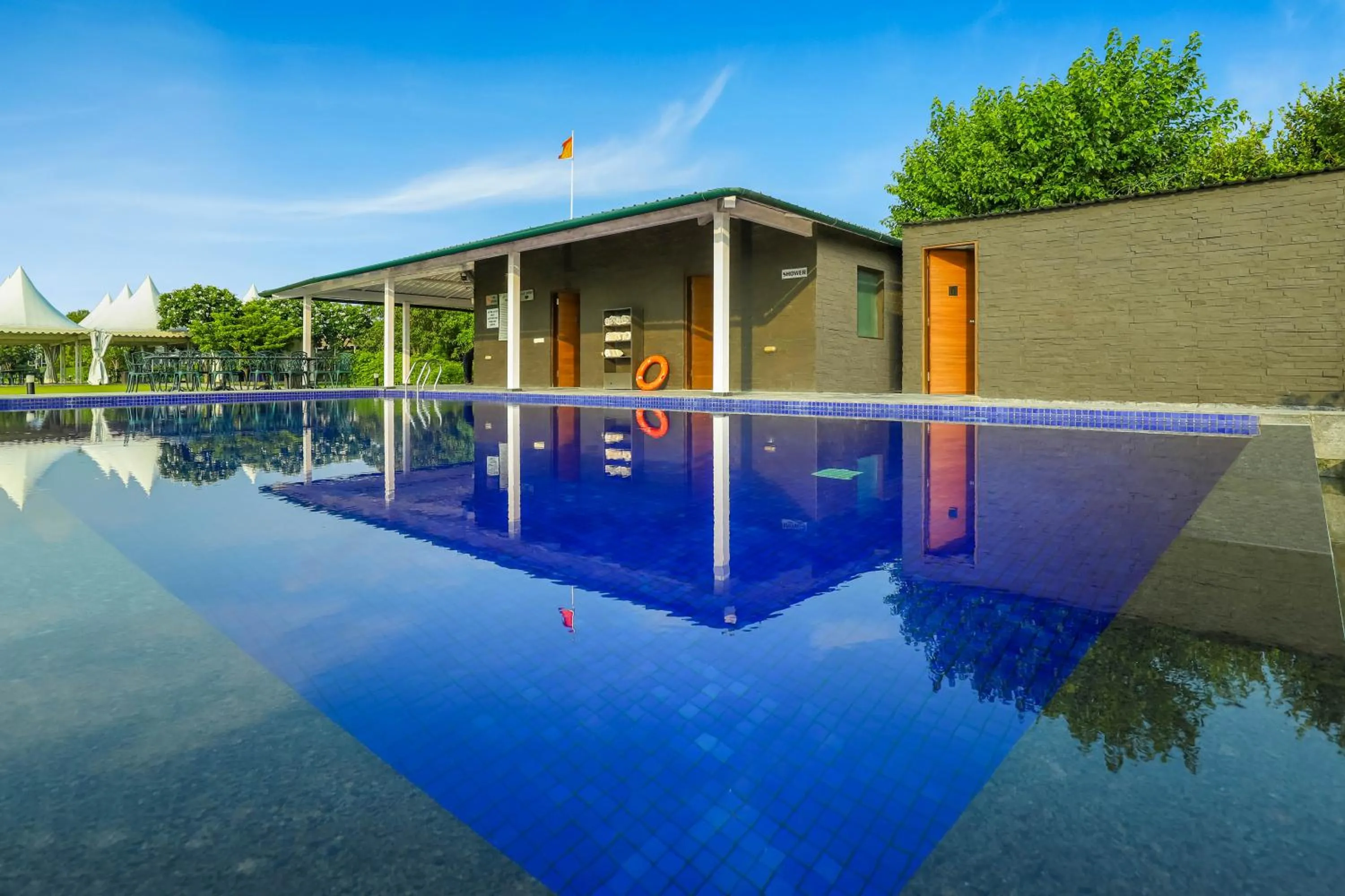 Area and facilities in Amatra By The Ganges