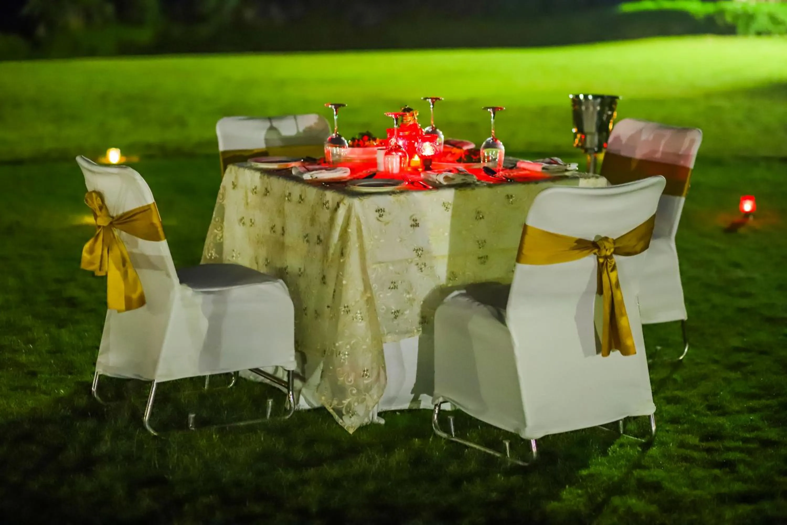 Garden in Amatra By The Ganges