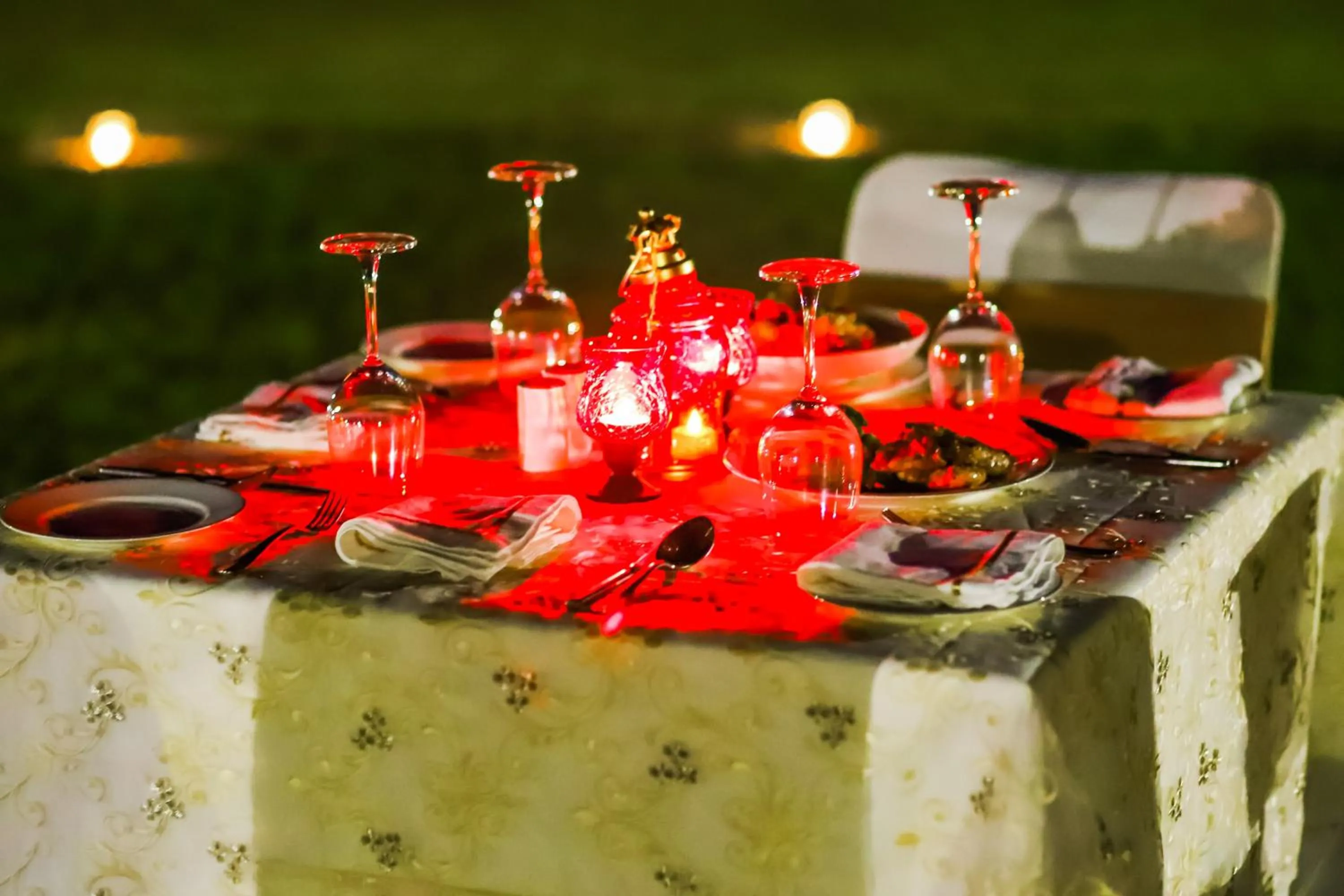 Garden in Amatra By The Ganges