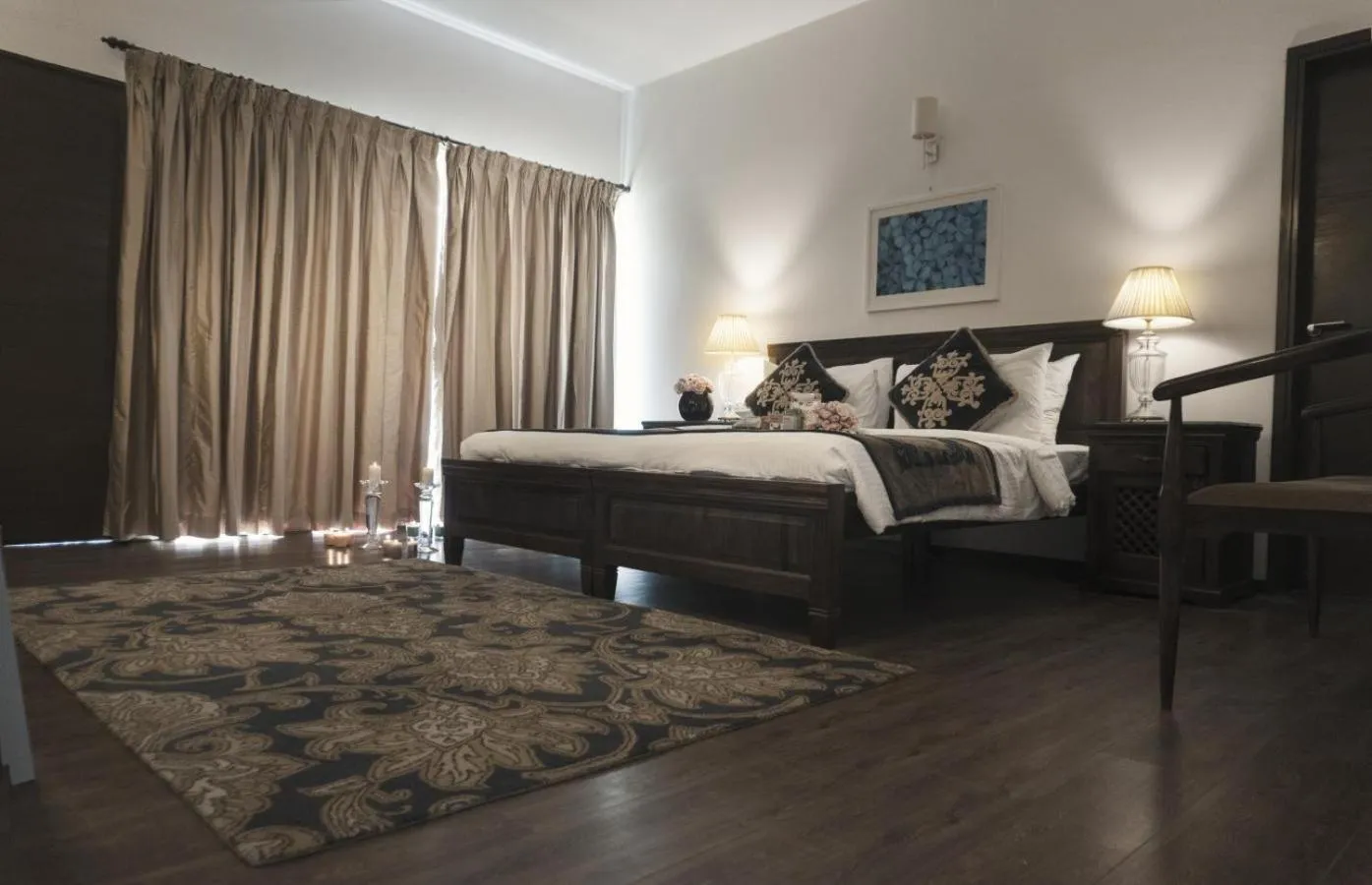 Bed in Amatra By The Ganges