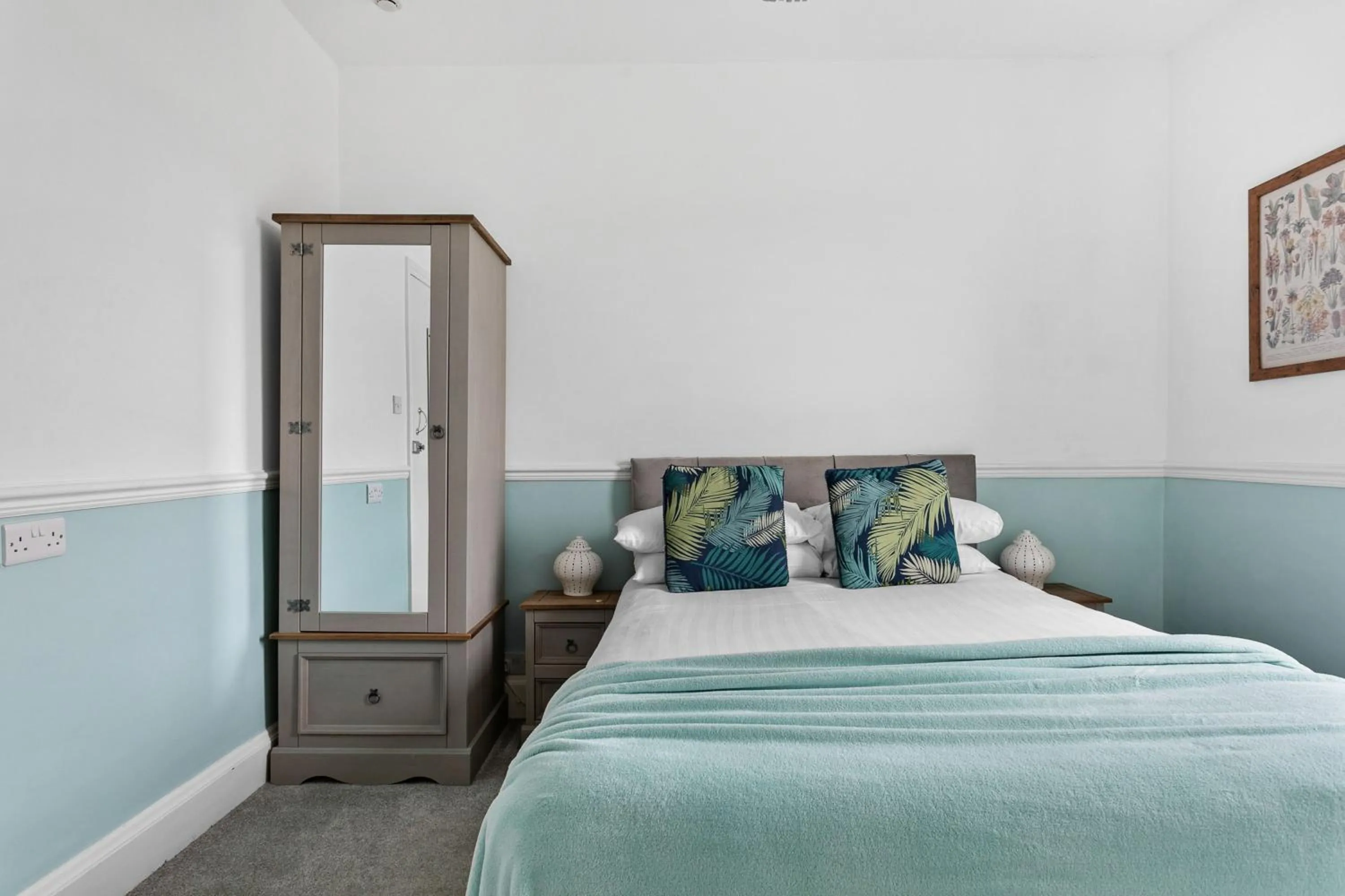 Bedroom, Bed in The Cimon