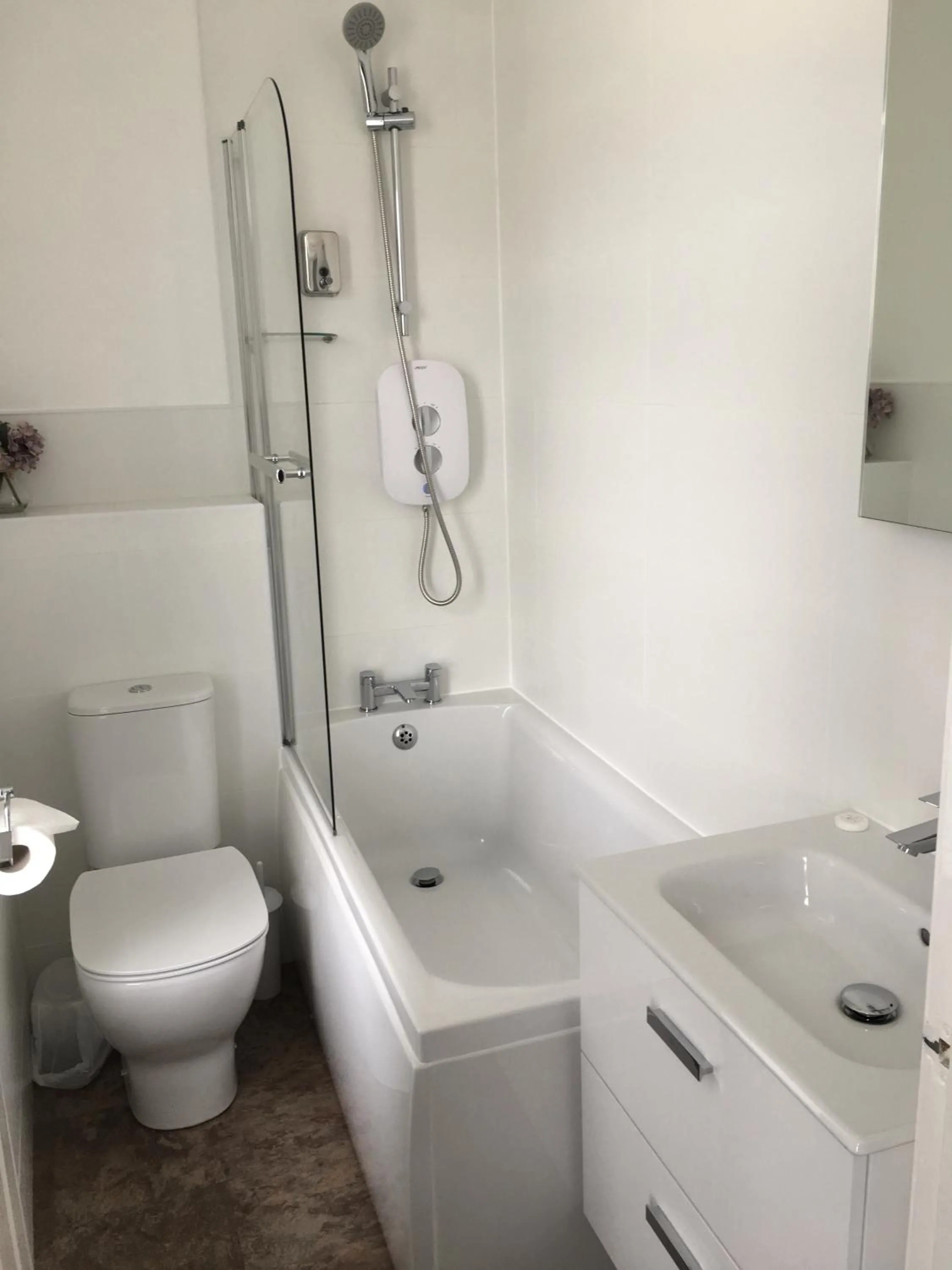 Bathroom in The Cimon