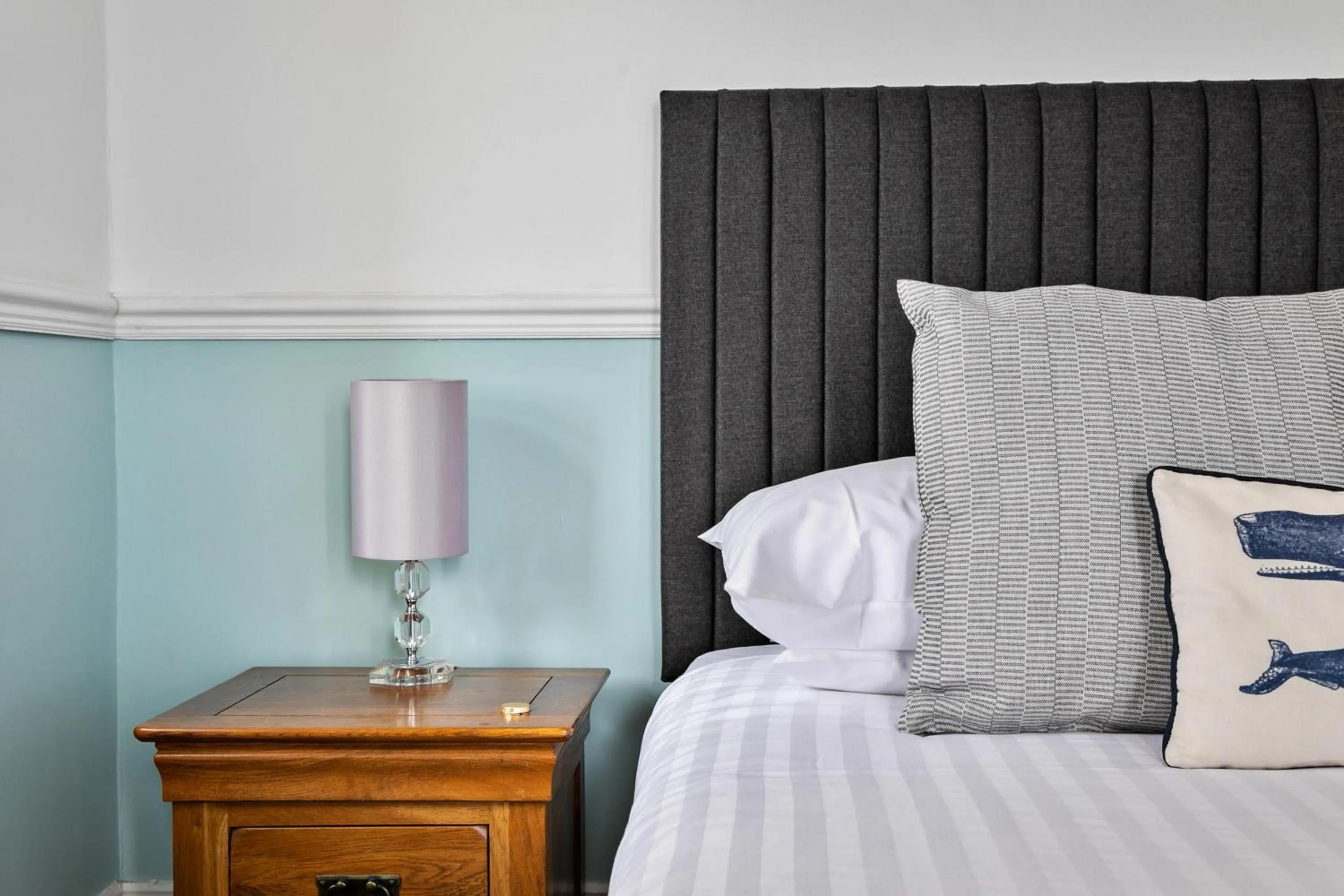 Bedroom, Bed in The Cimon