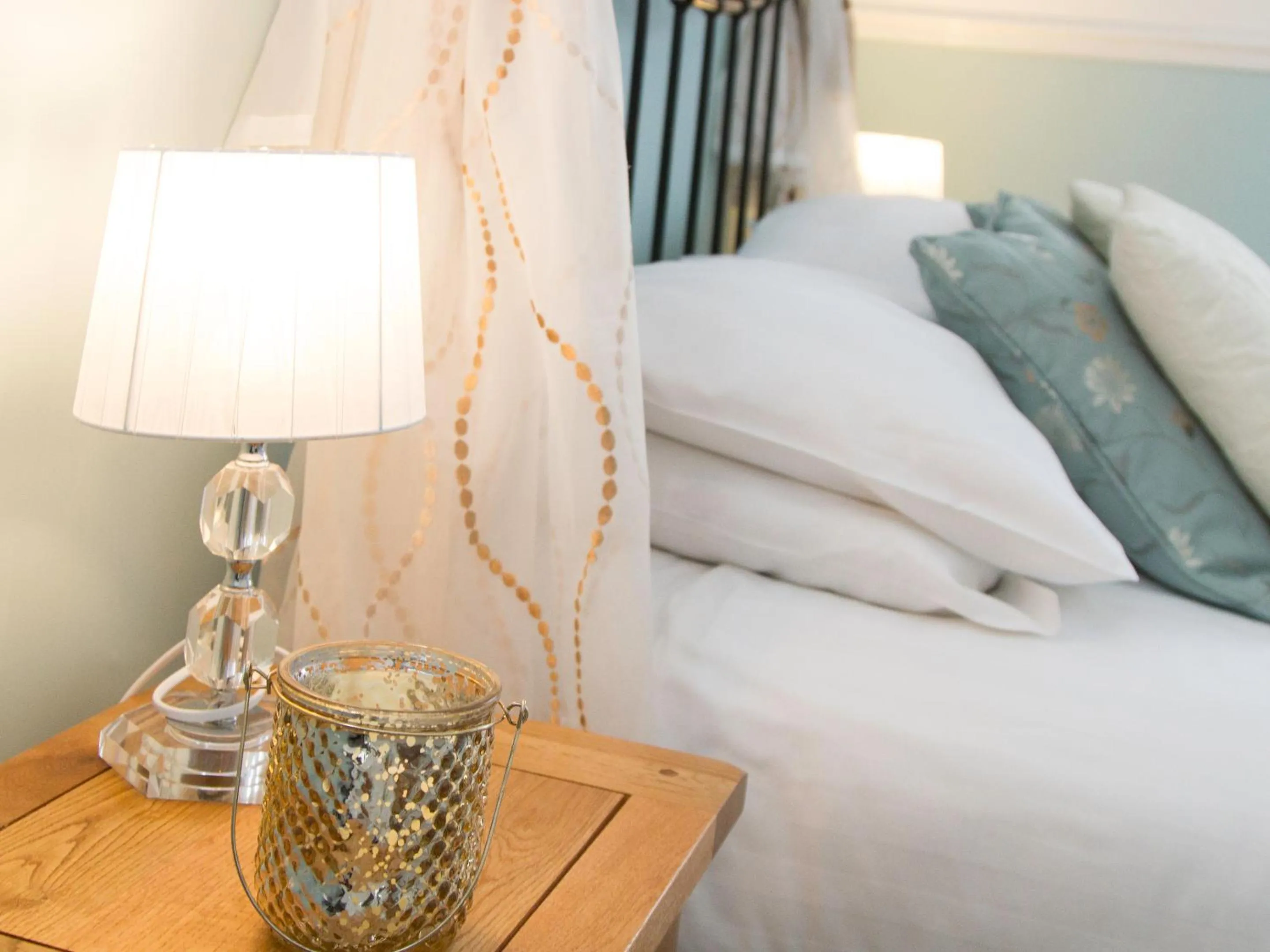 Decorative detail, Bed in The Cimon