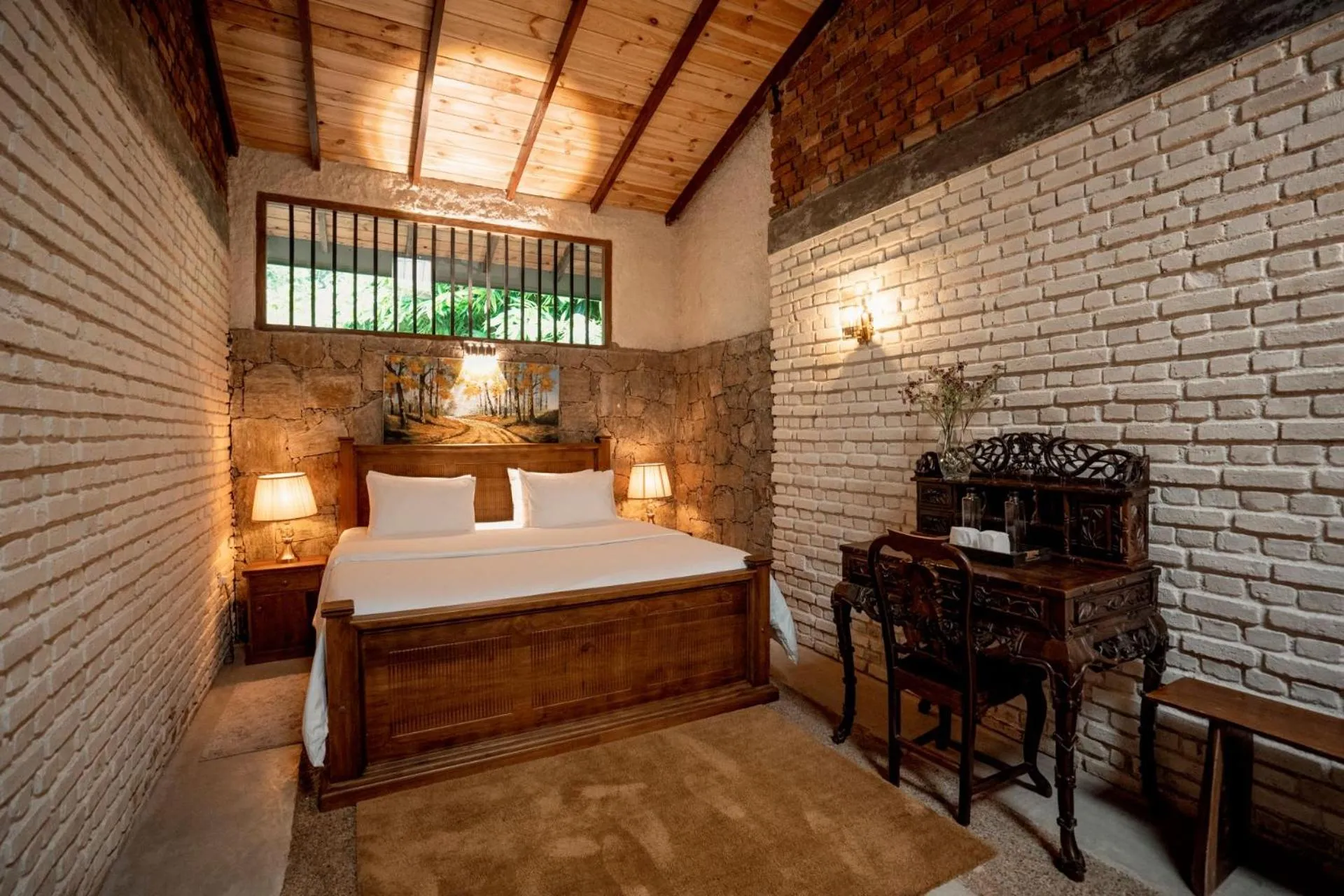 Bed in Arsulana Eco Lodge & Spa