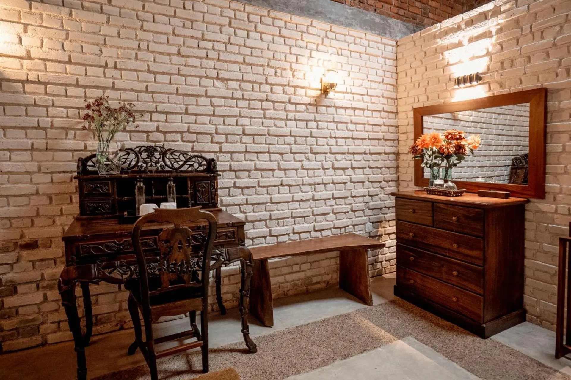 Dining area in Arsulana Eco Lodge & Spa