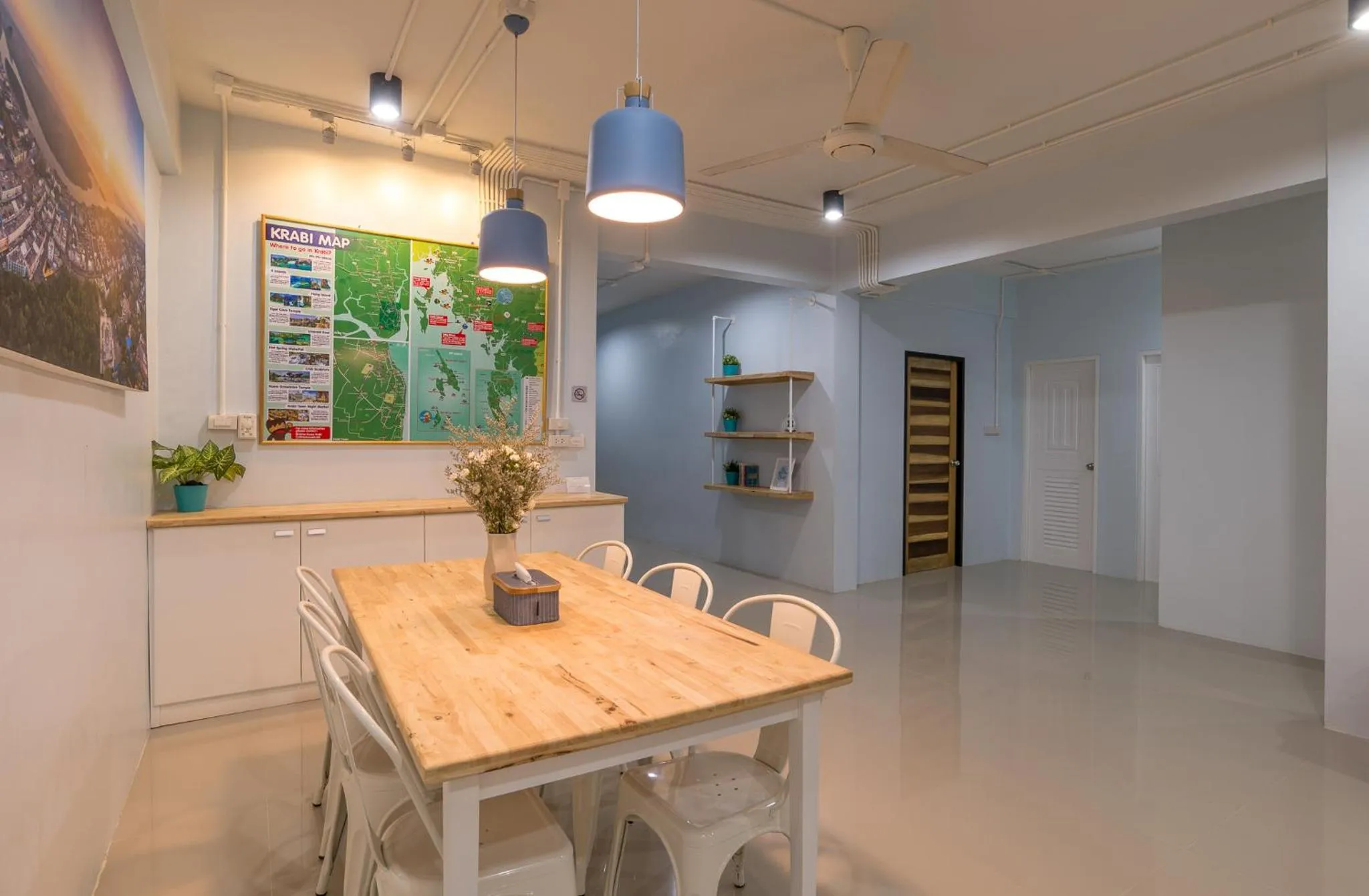Dining area in Otter House