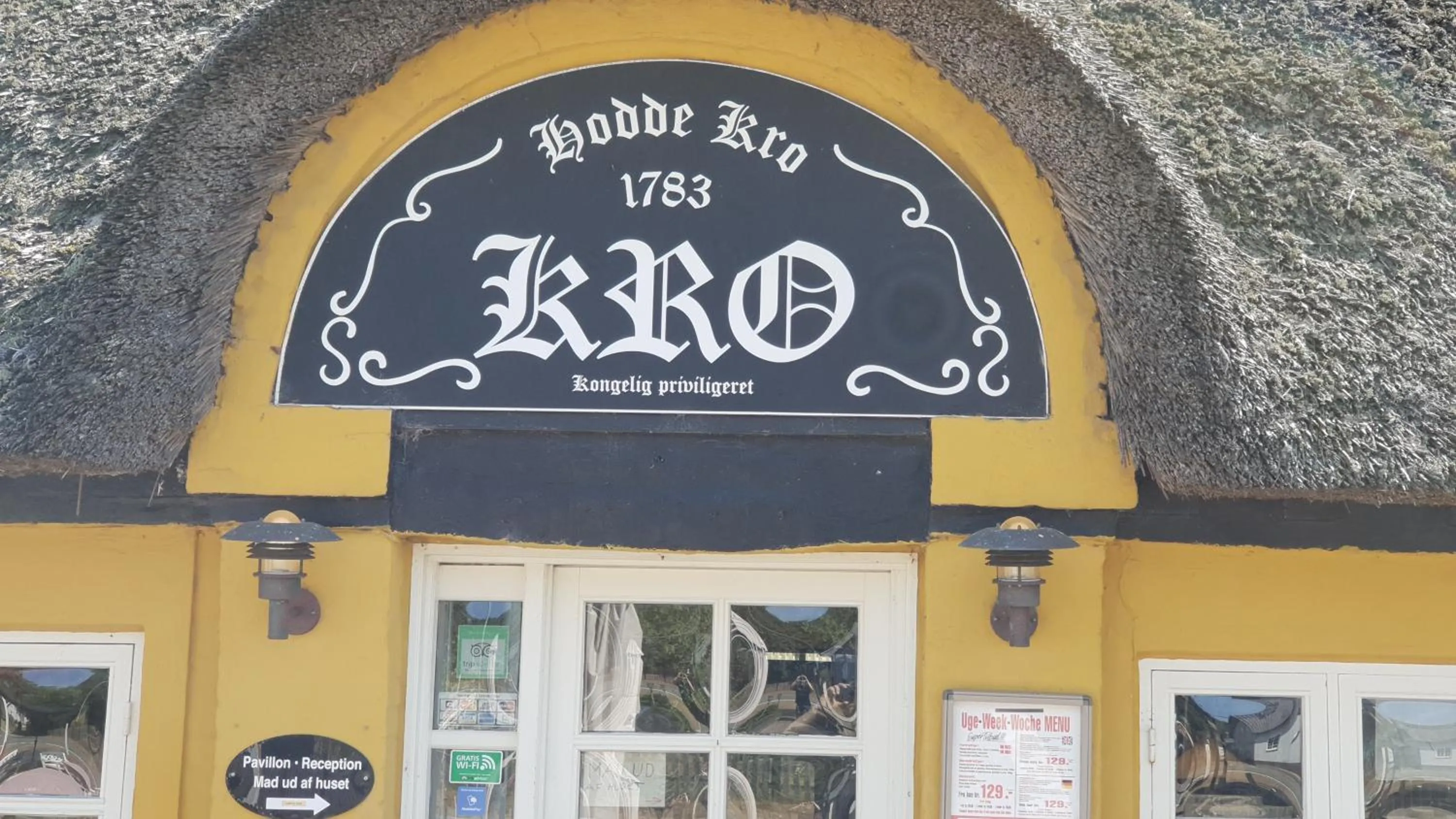 Facade/entrance in Hodde Kro