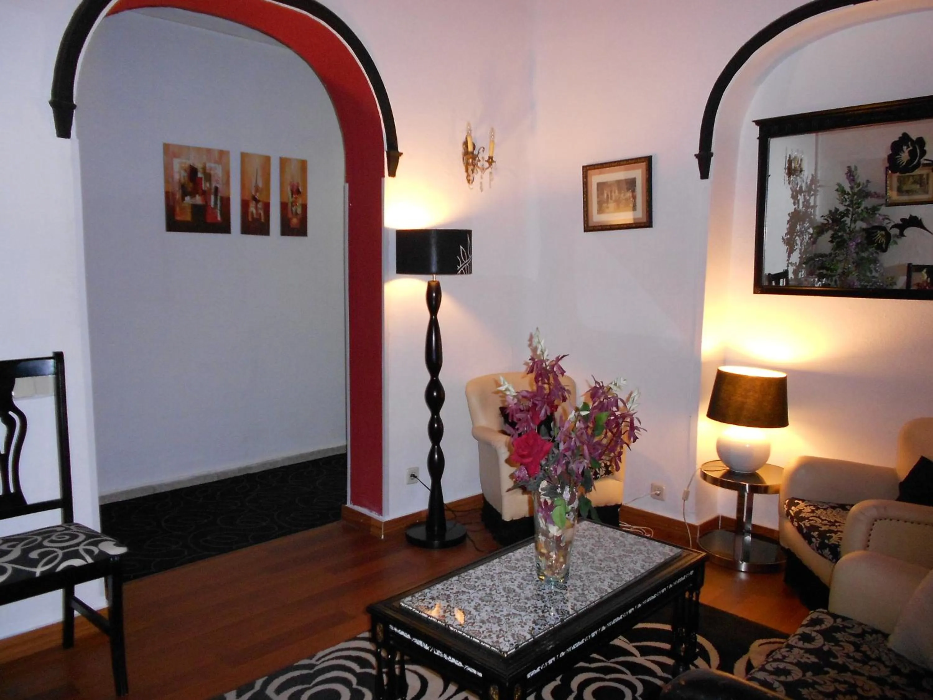 Communal lounge/ TV room in Hostal Valencia Madrid