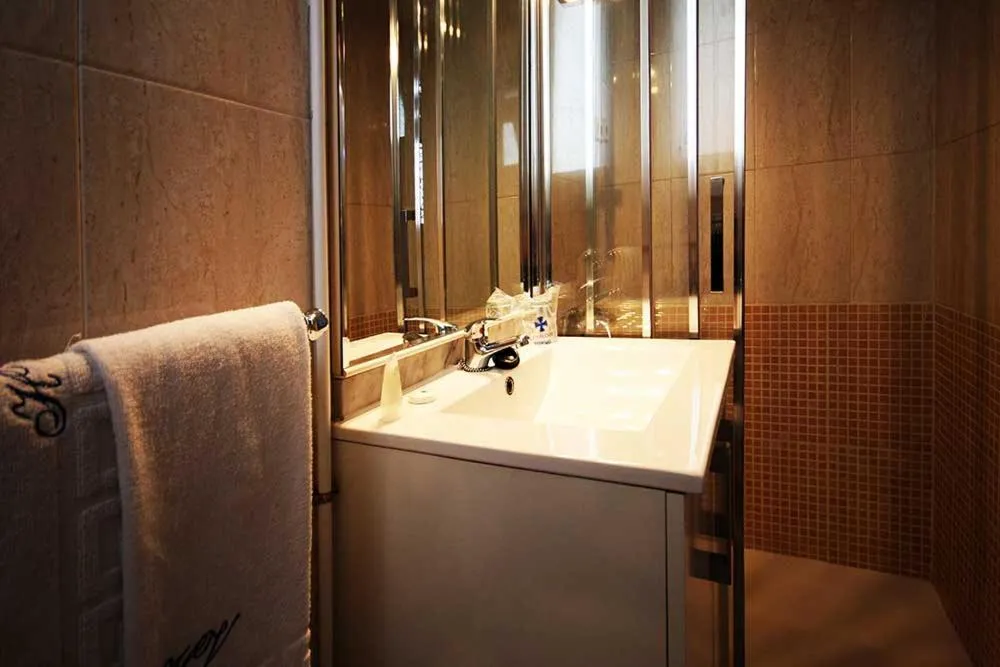 Hostal Valencia Madrid