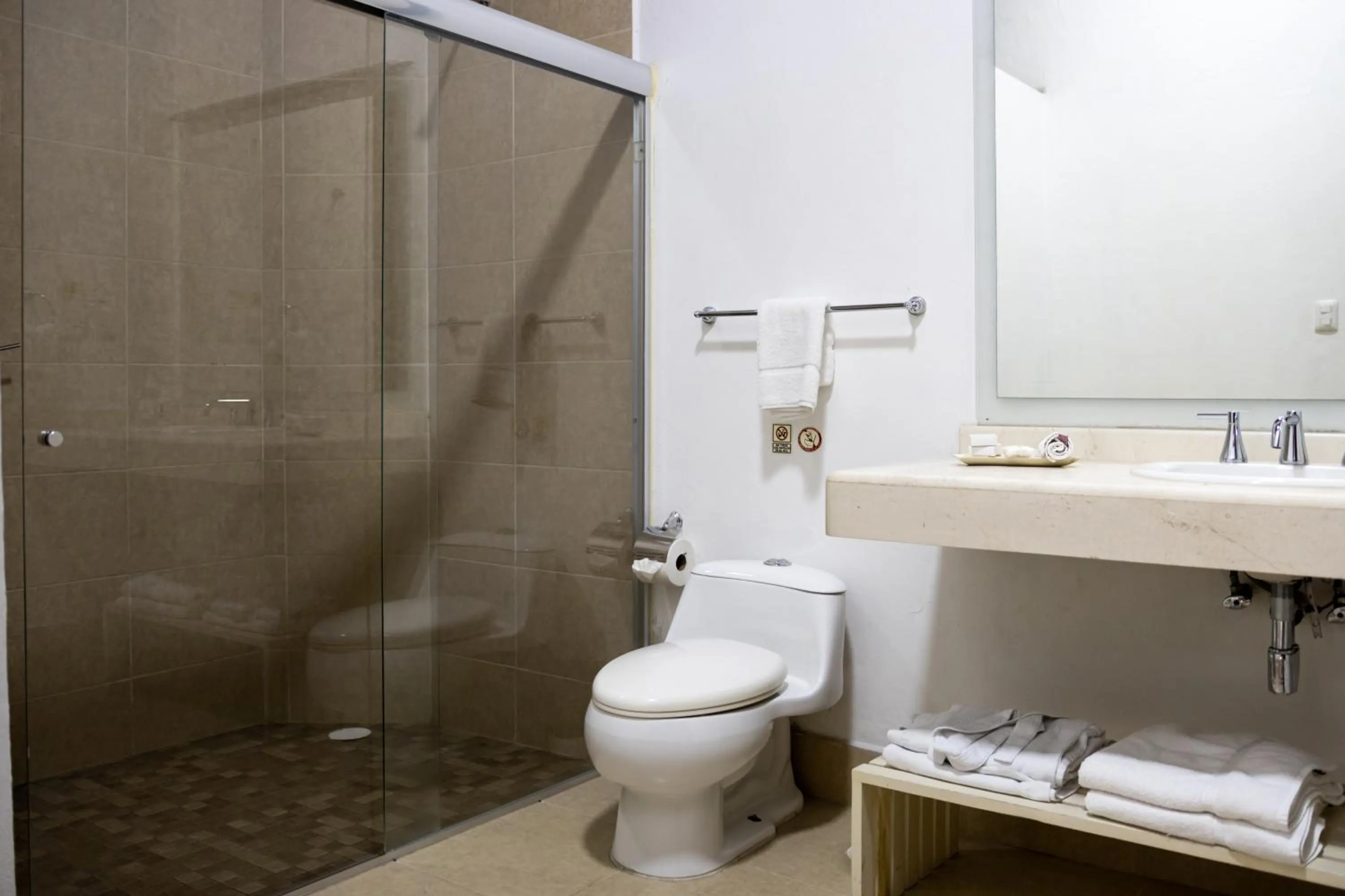 Bathroom in La Catrina de Alcala