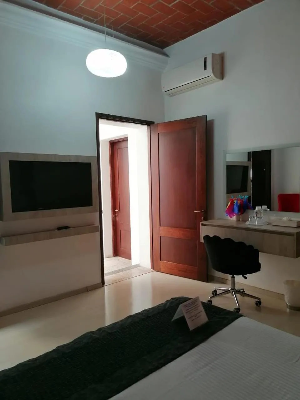 Property building, Bed in La Catrina de Alcala