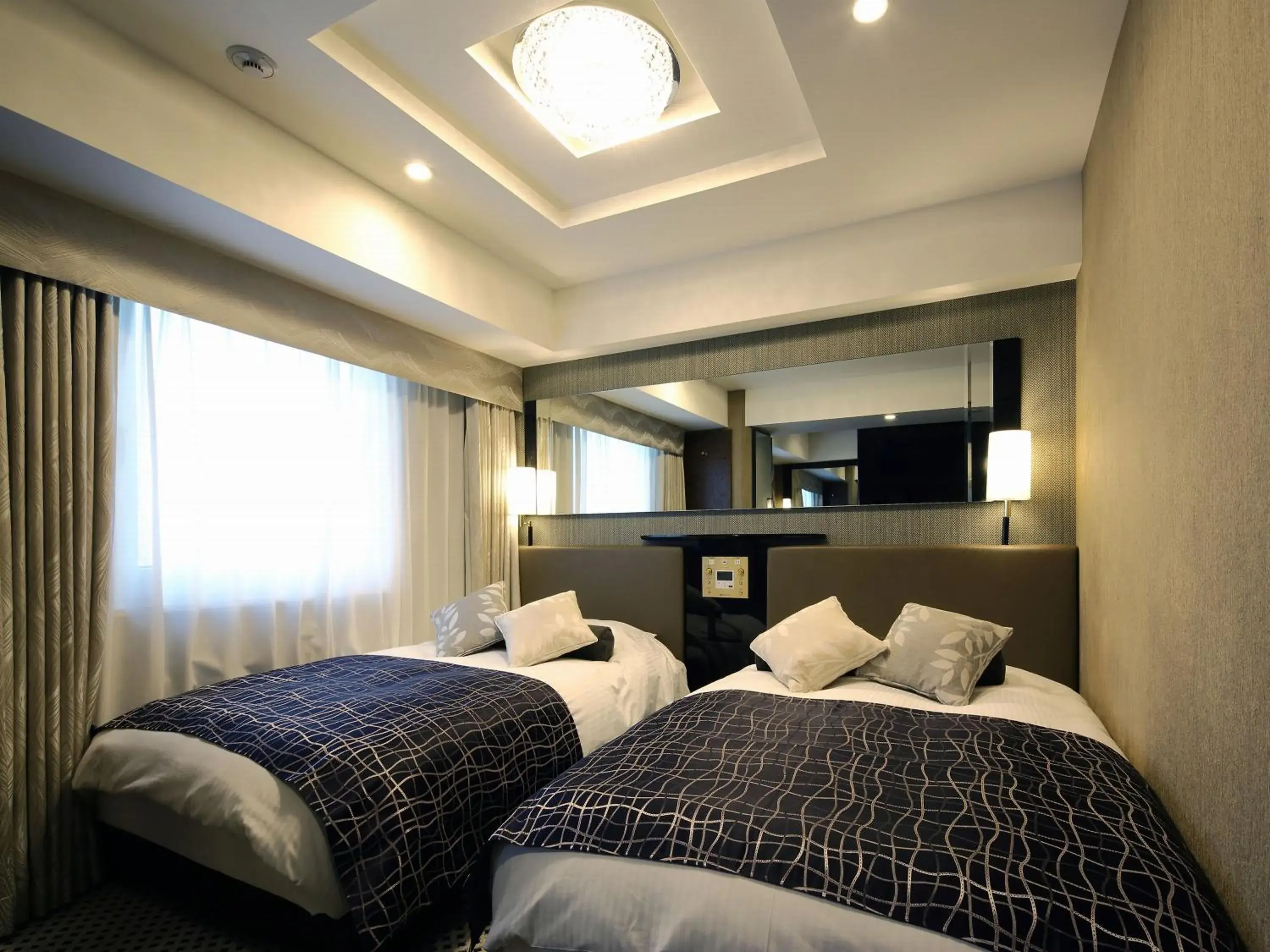 Photo of the whole room, Bed in APA Hotel Ueno Inaricho Ekikita Photo of the whole room, Bed in APA Hotel Ueno Inaricho Ekikita