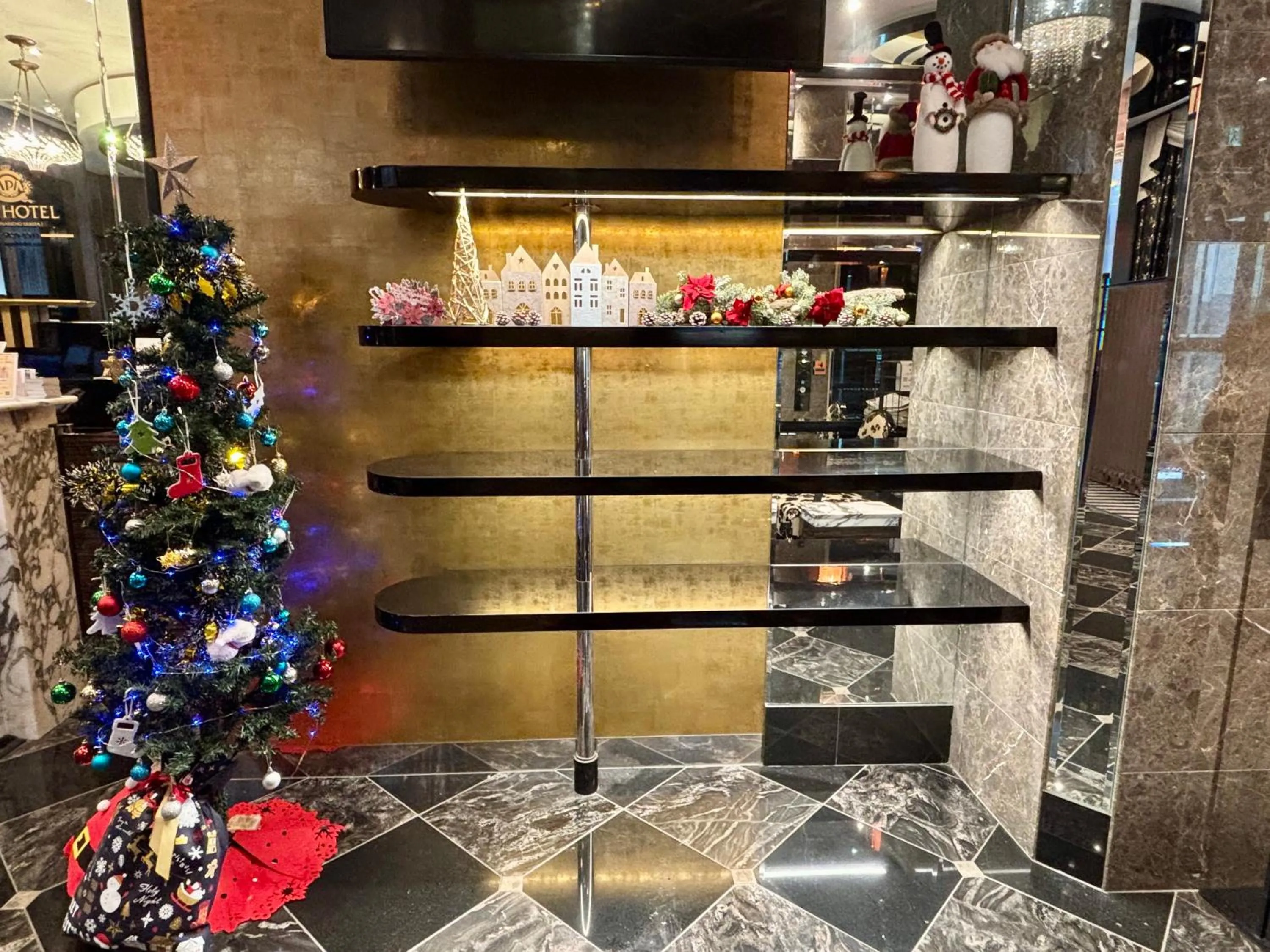 Decorative detail in APA Hotel Ueno Inaricho Ekikita