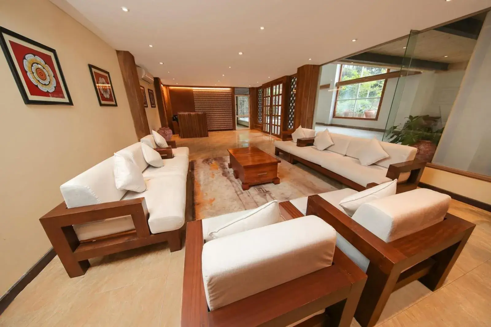 Lobby or reception in Serene Kandy Lobby or reception in Serene Kandy