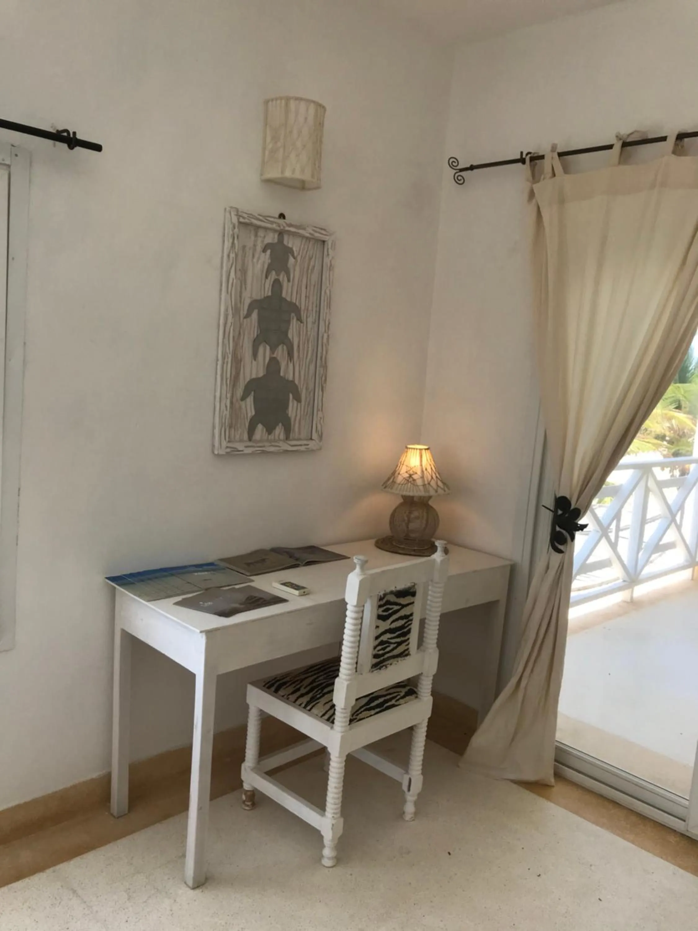 Life Resort St. Thomas Royal Palm