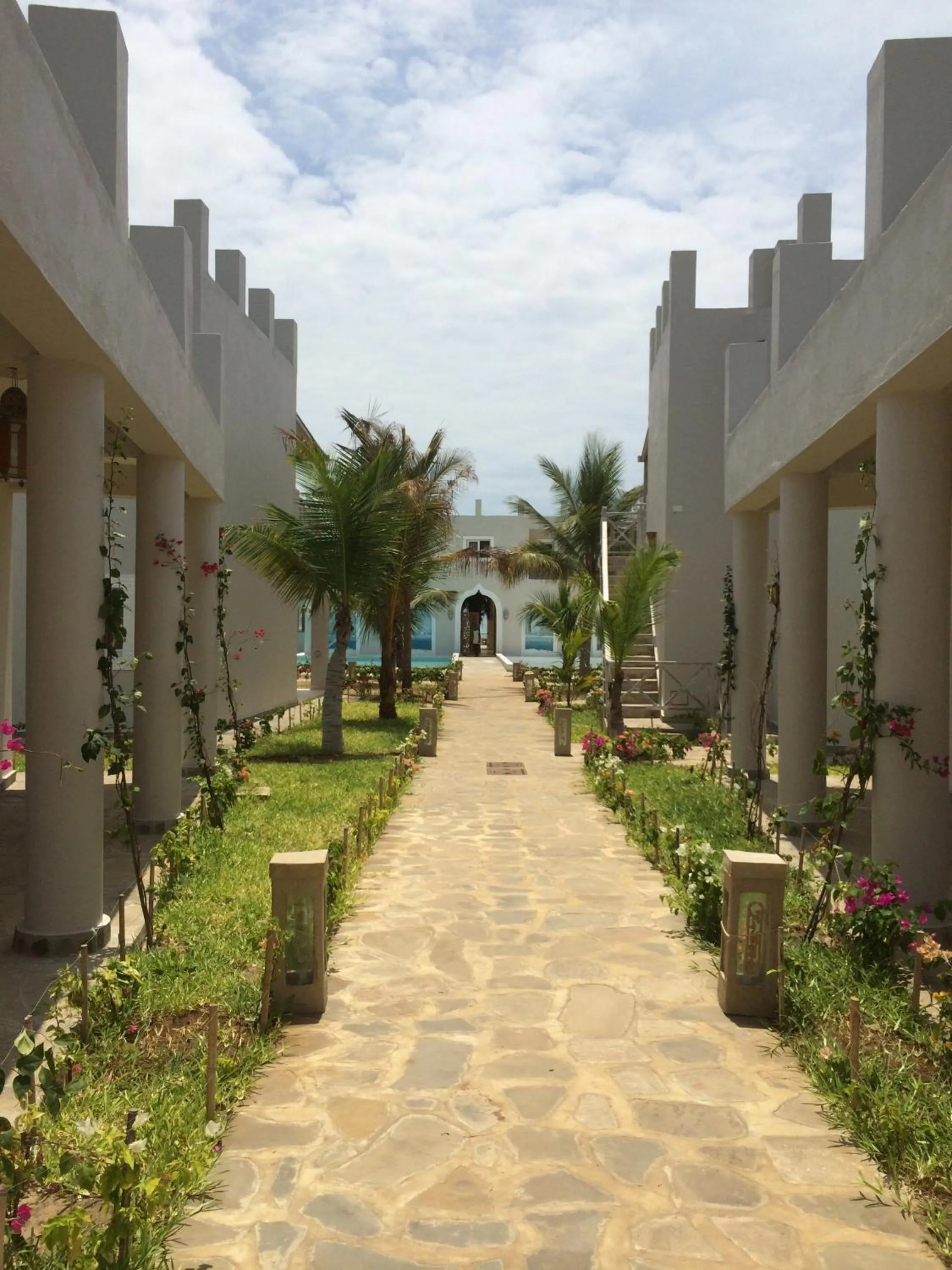 Restaurant/places to eat in Life Resort St. Thomas Royal Palm