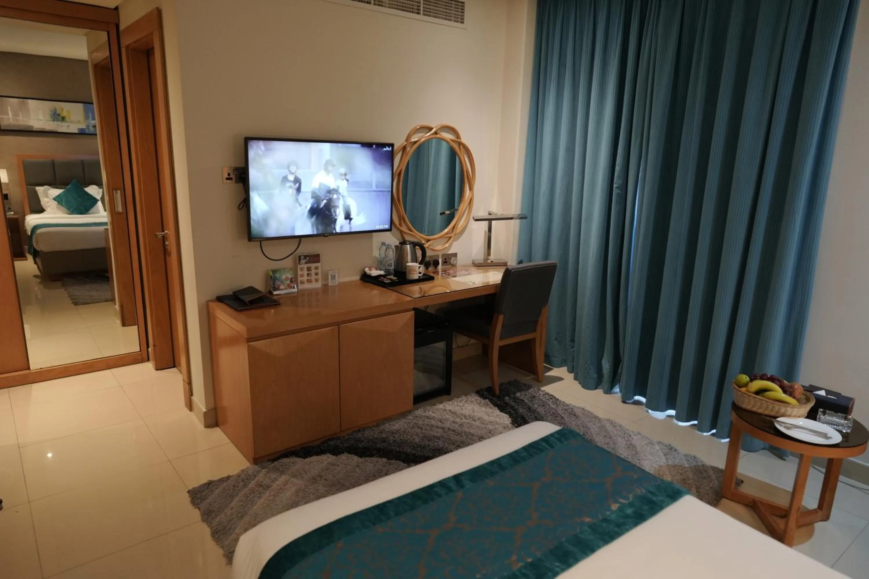 TV and multimedia, Bed in Meshal Hotel