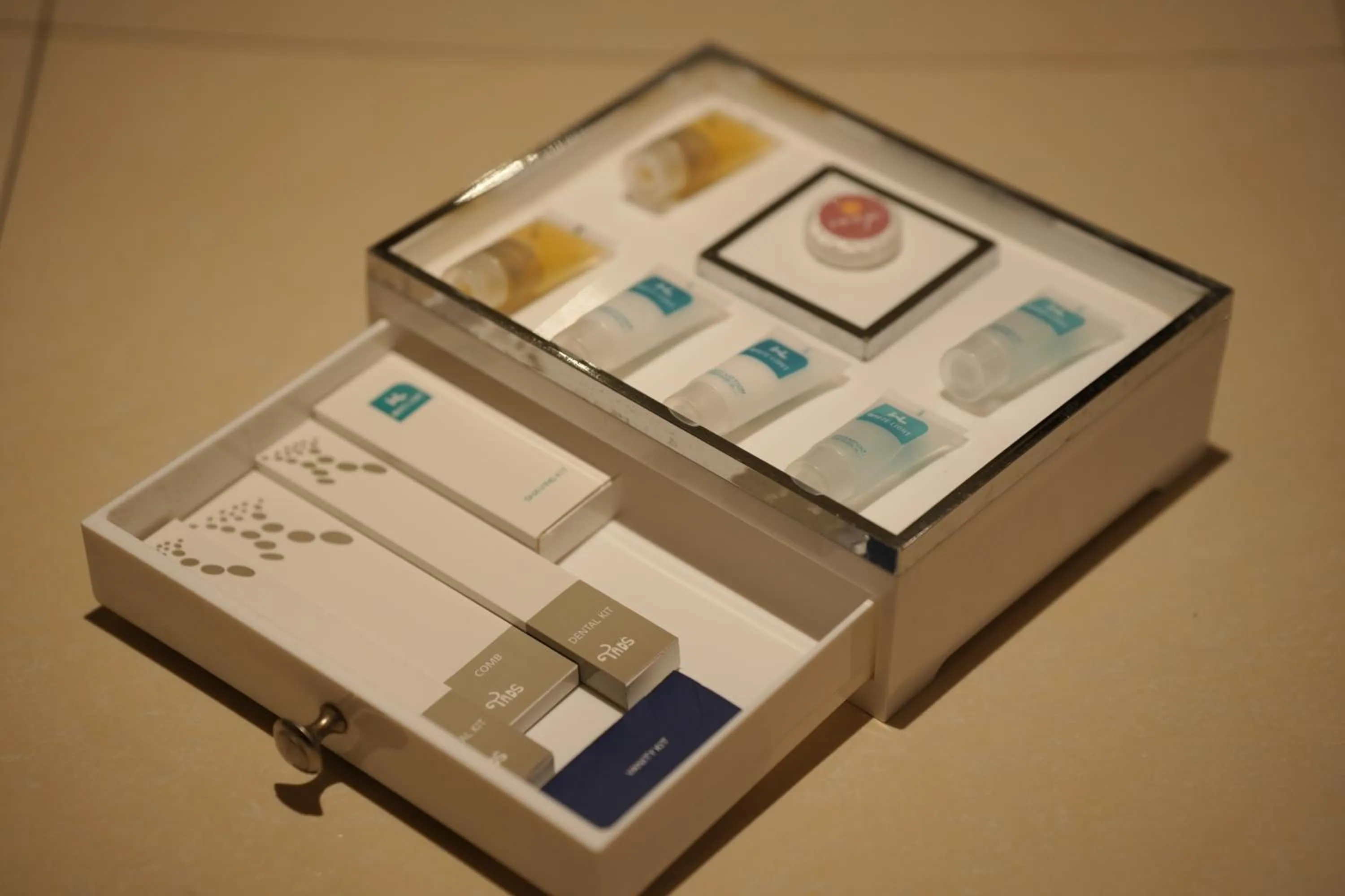 Toilet in Meshal Hotel