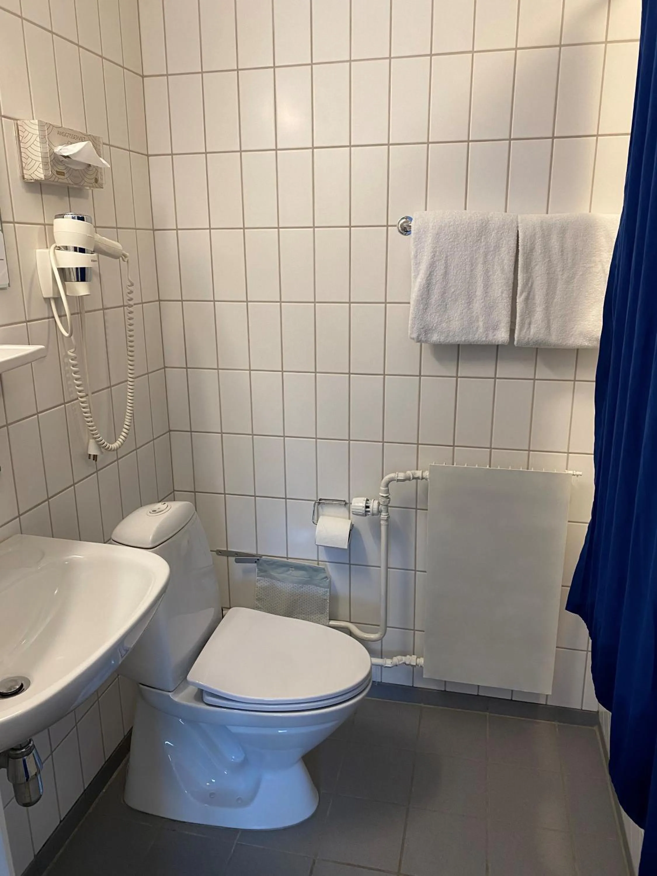 Bathroom in Herning City Hotel