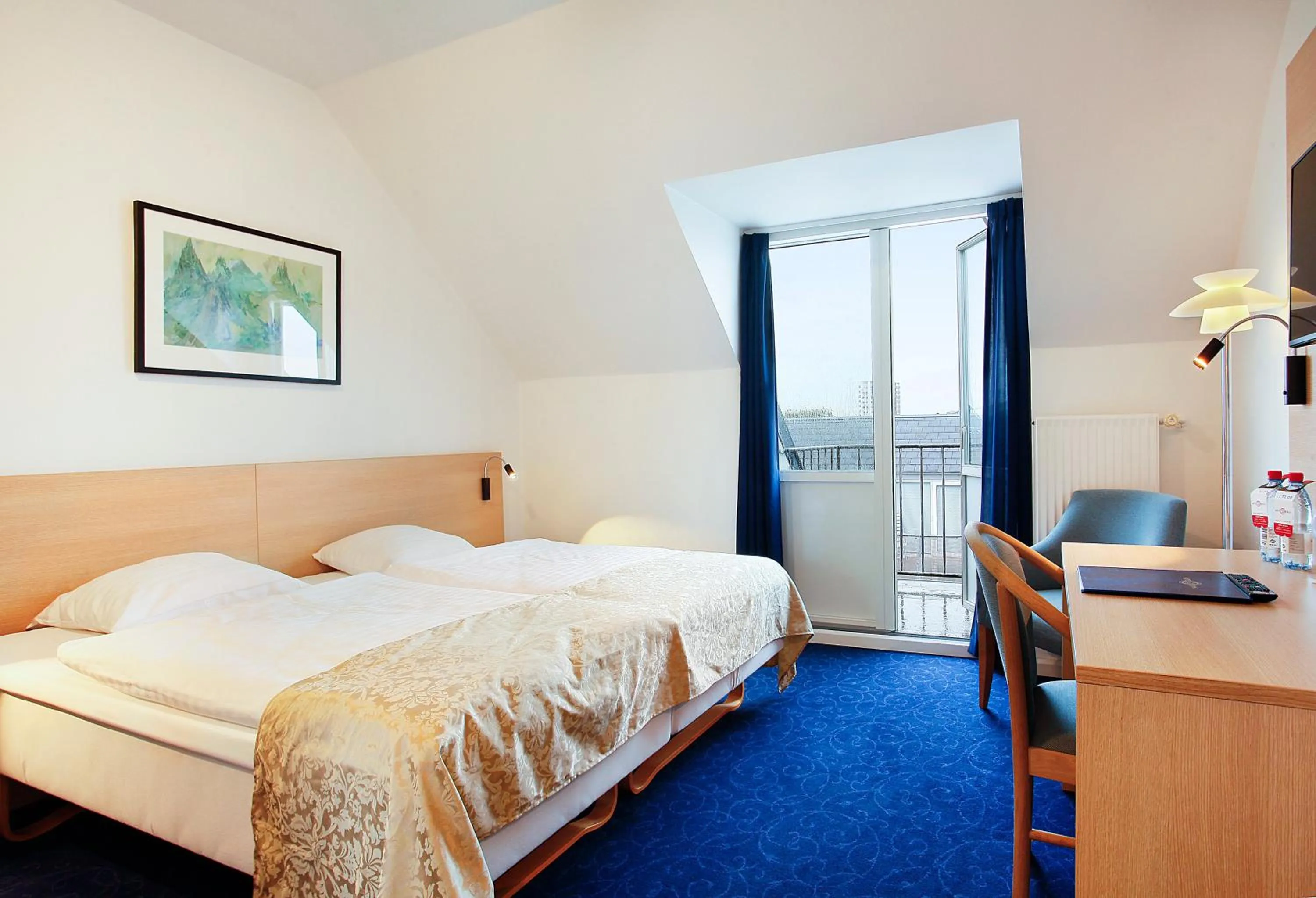 Photo of the whole room, Bed in Herning City Hotel