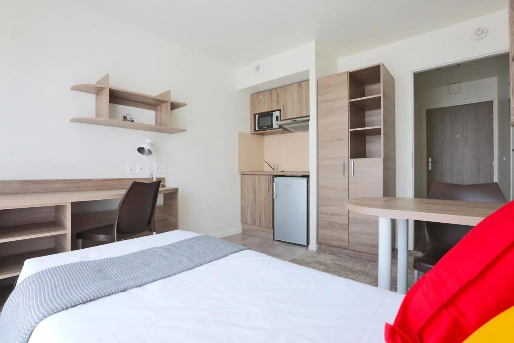 Bed in Kosy Appart'hôtels Art'&Facts